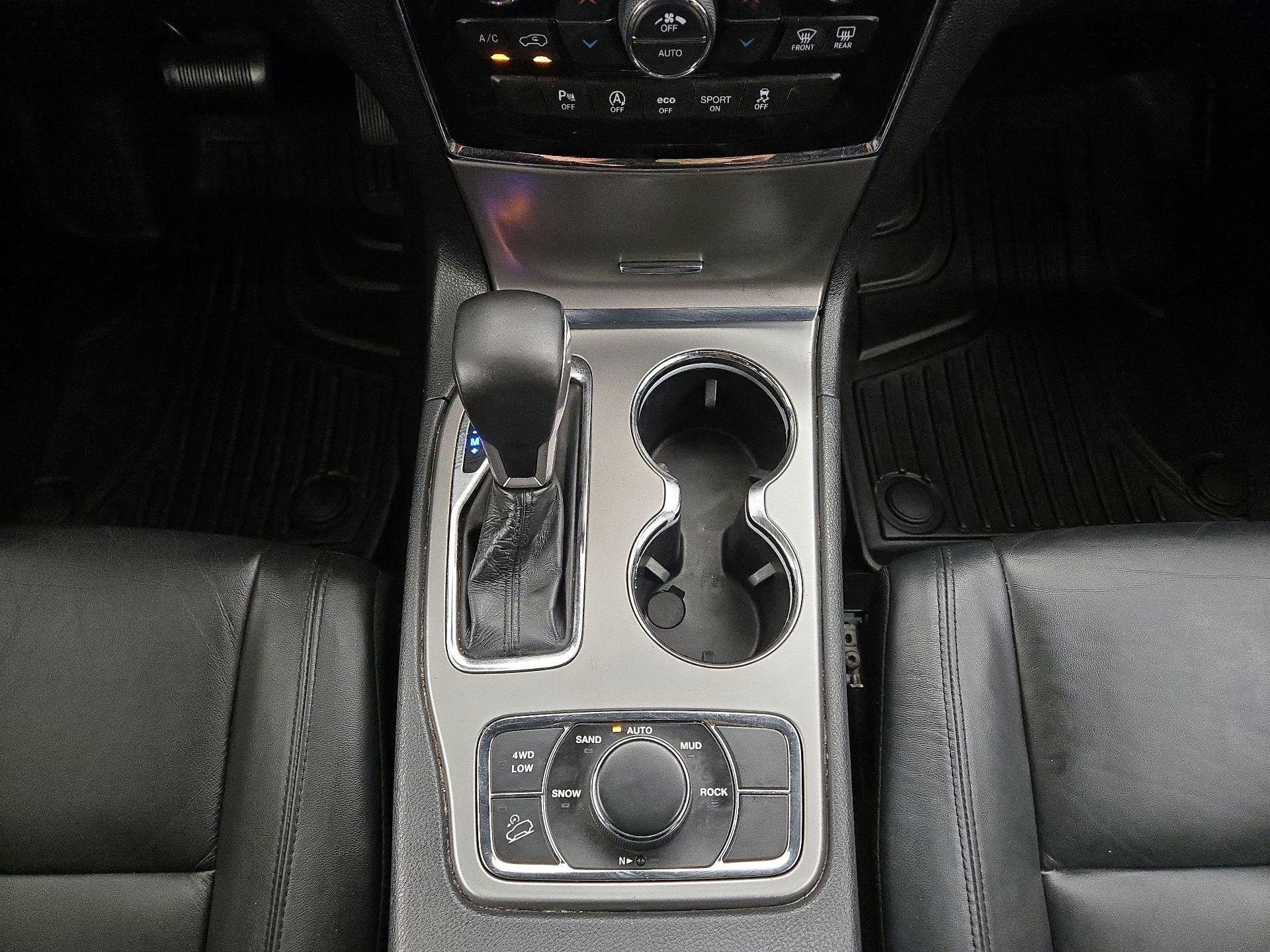 Thumbnail: 2020 Jeep Grand Cherokee - 18