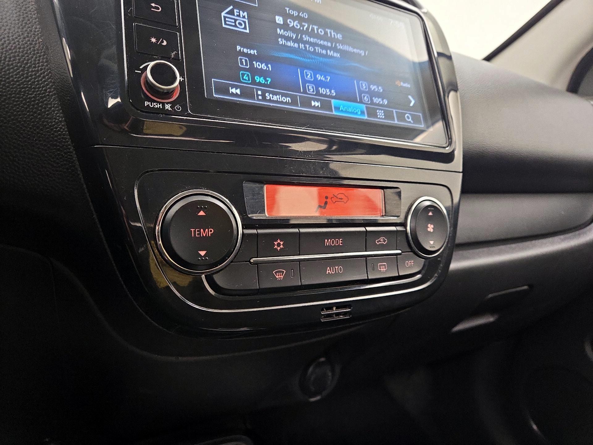 Thumbnail: 2024 Mitsubishi Mirage G4 - 16