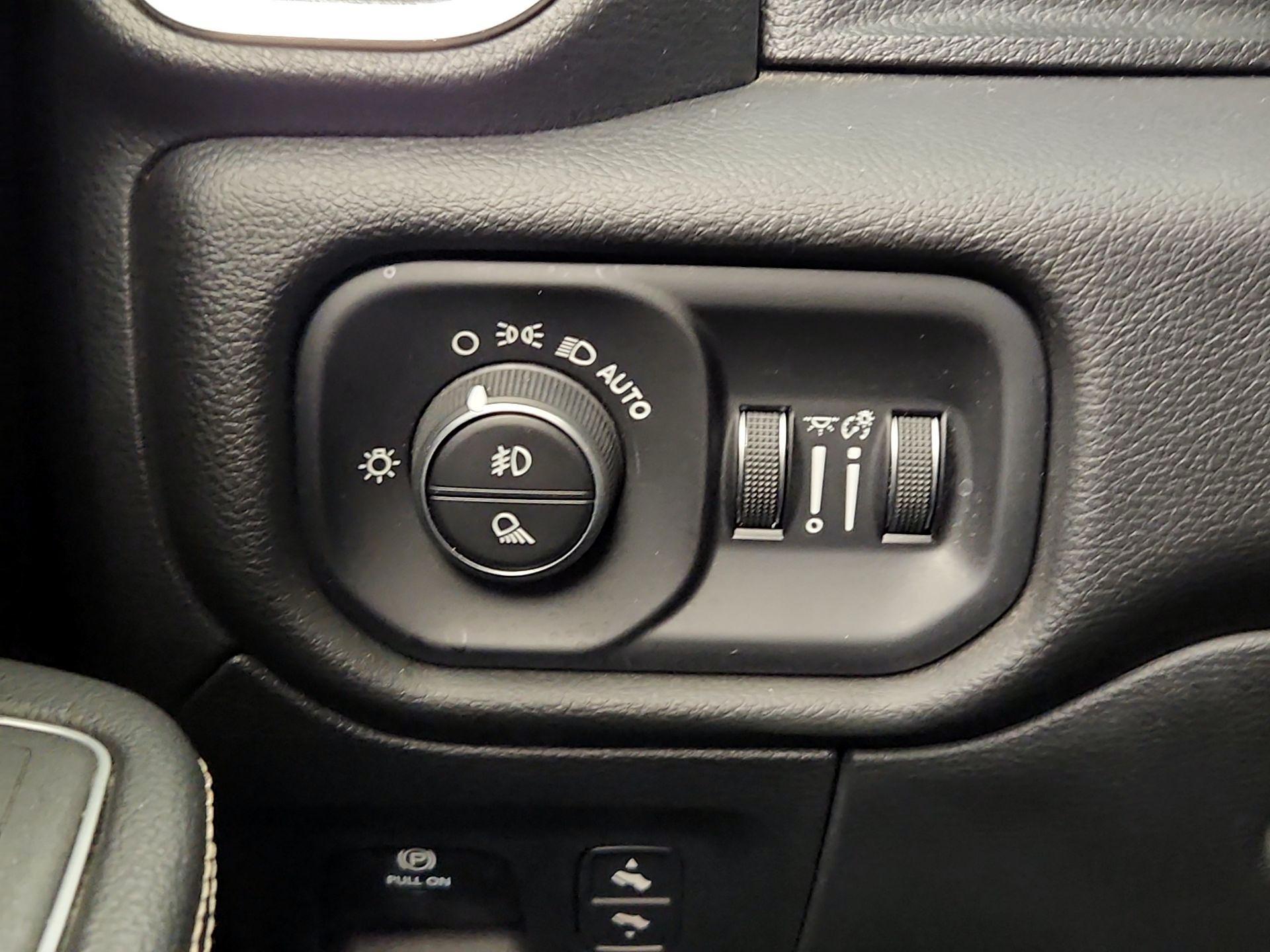 Thumbnail: 2023 RAM 1500 - 13