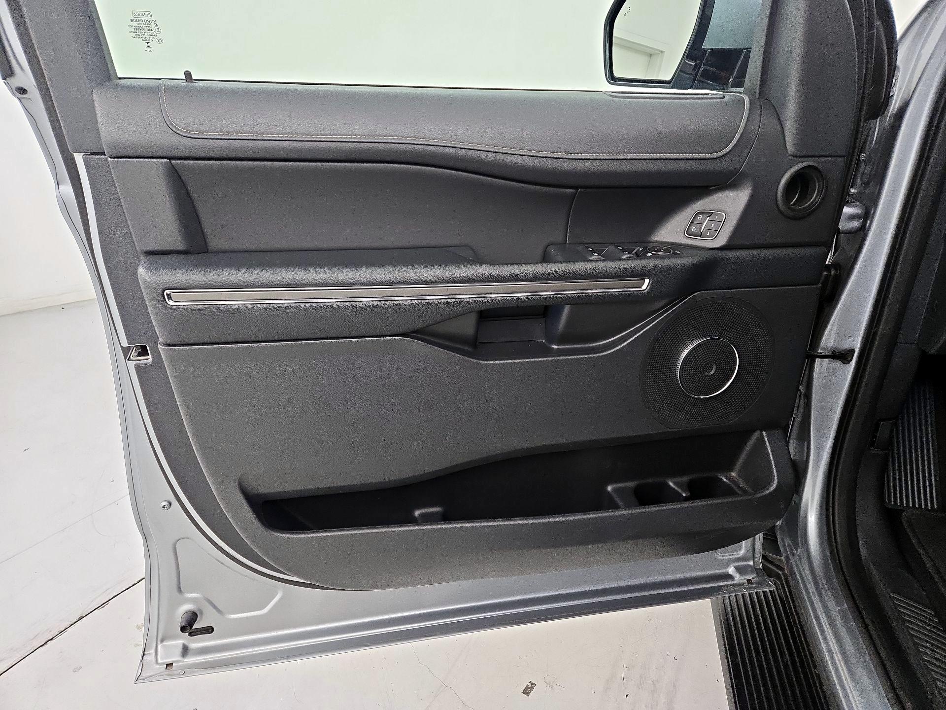 Thumbnail: 2024 Ford Expedition - 12