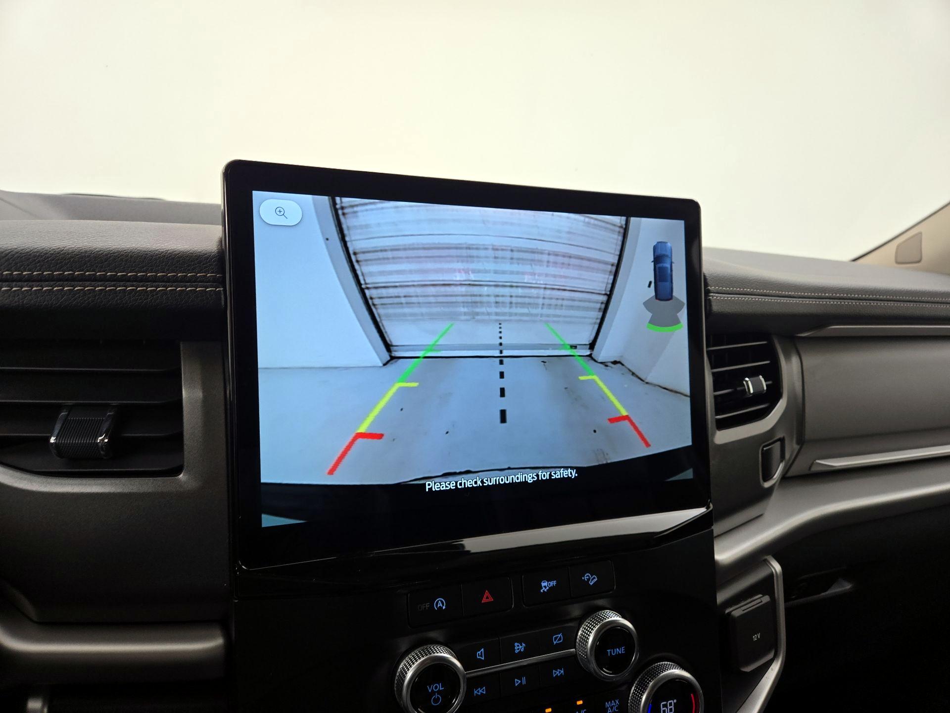 Thumbnail: 2024 Ford Expedition - 15