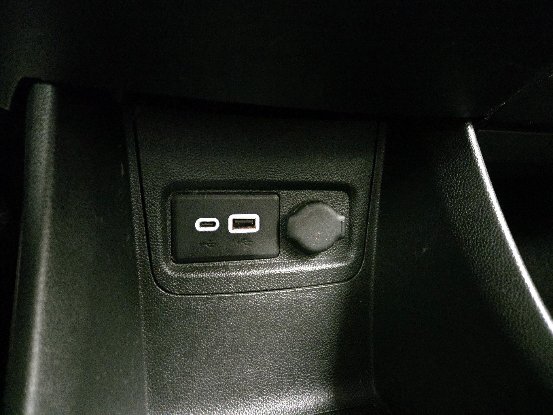 Thumbnail: 2022 Chevrolet Spark - 18