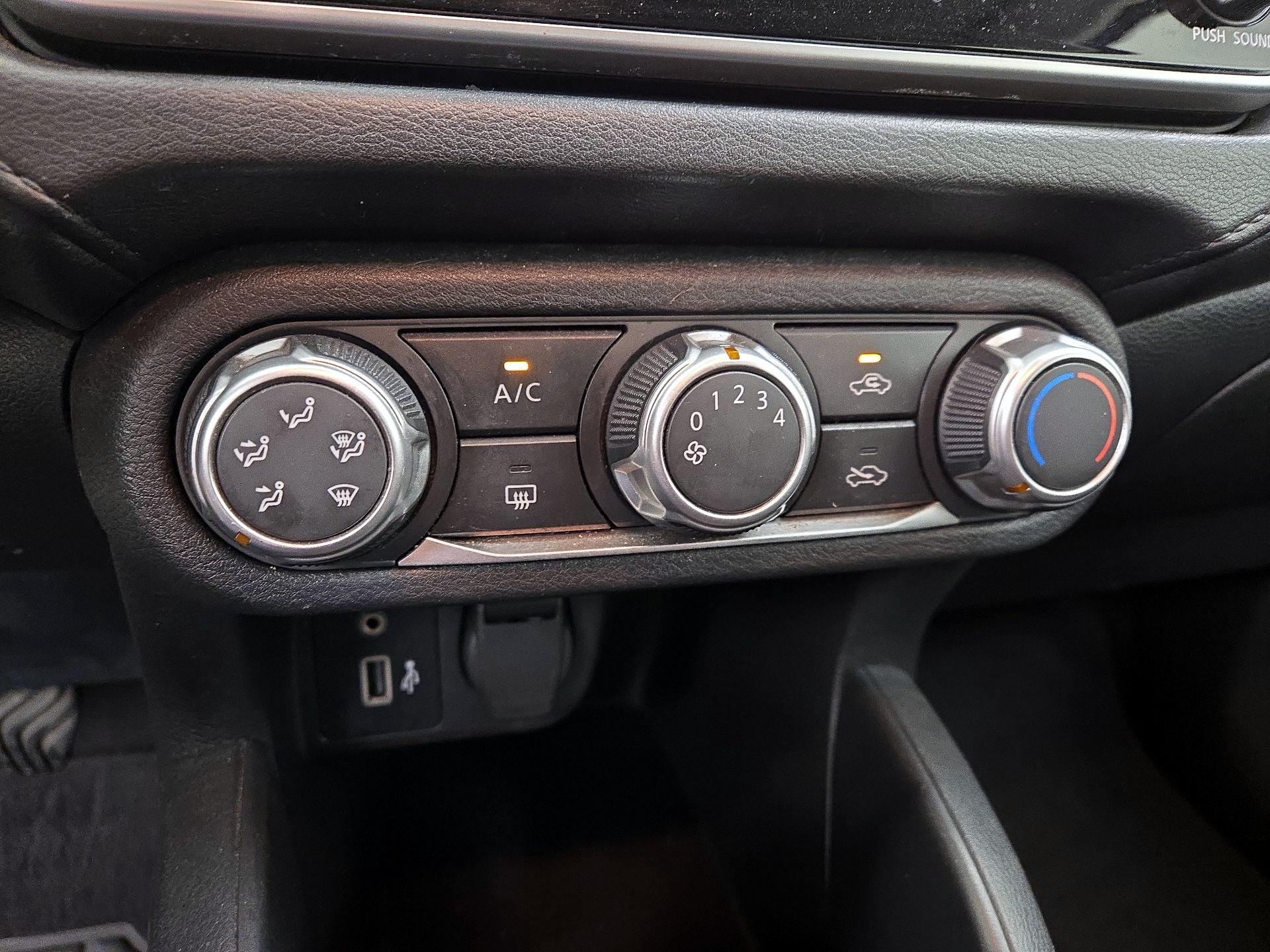 Thumbnail: 2022 Nissan Versa - 16