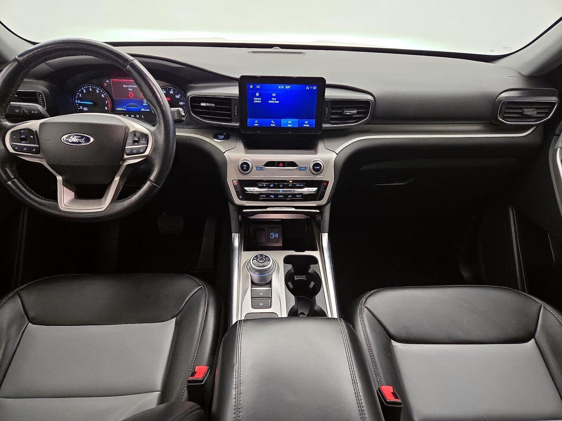 Thumbnail: 2022 Ford Explorer - 9