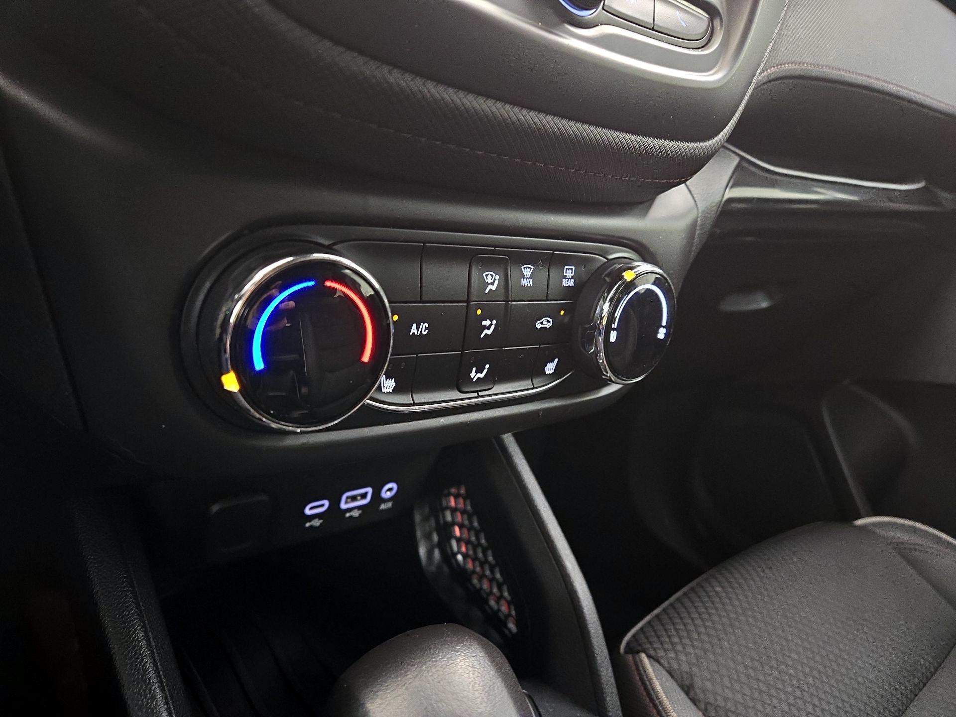 Thumbnail: 2022 Chevrolet TrailBlazer - 16