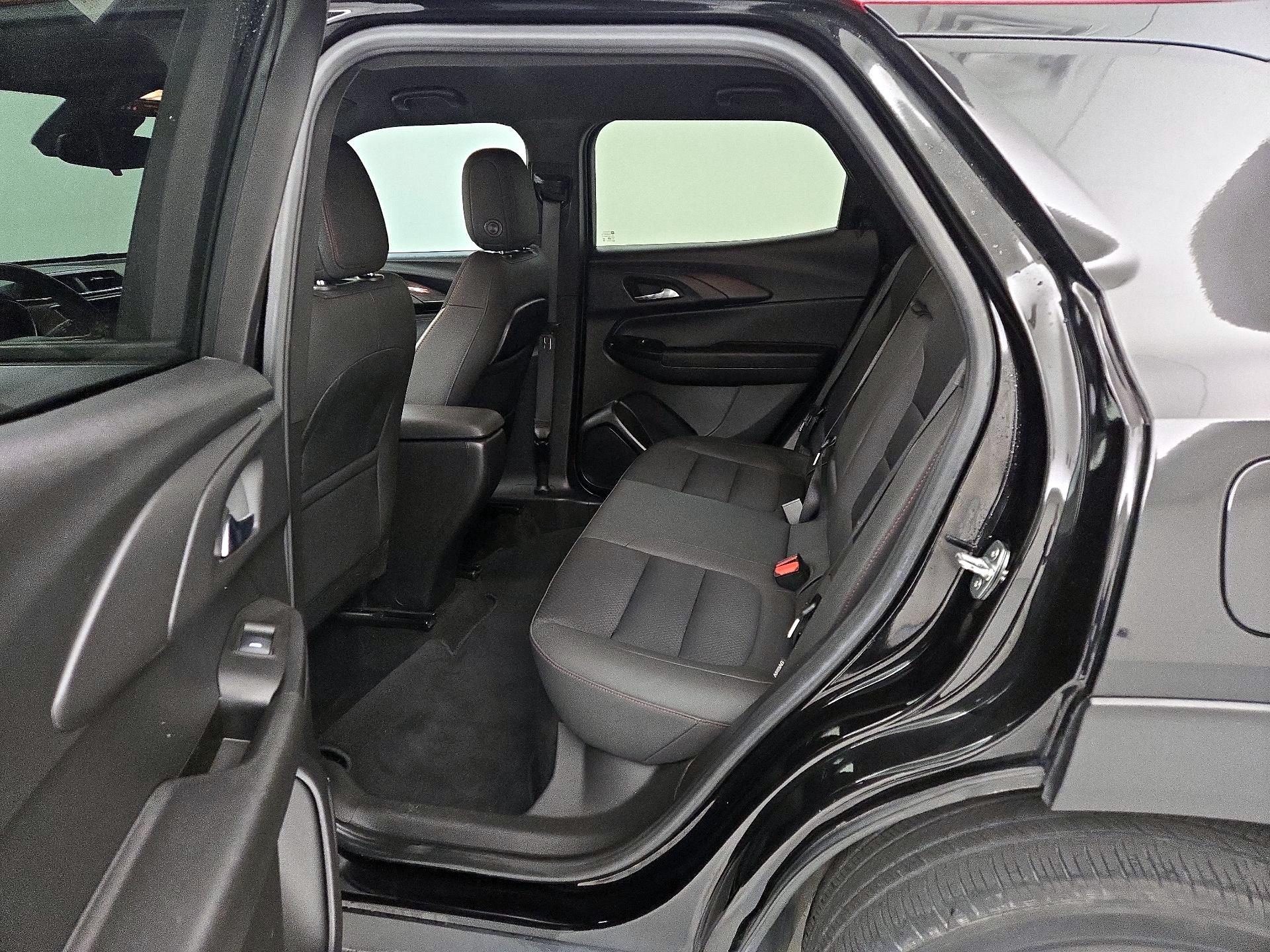 Thumbnail: 2022 Chevrolet TrailBlazer - 19