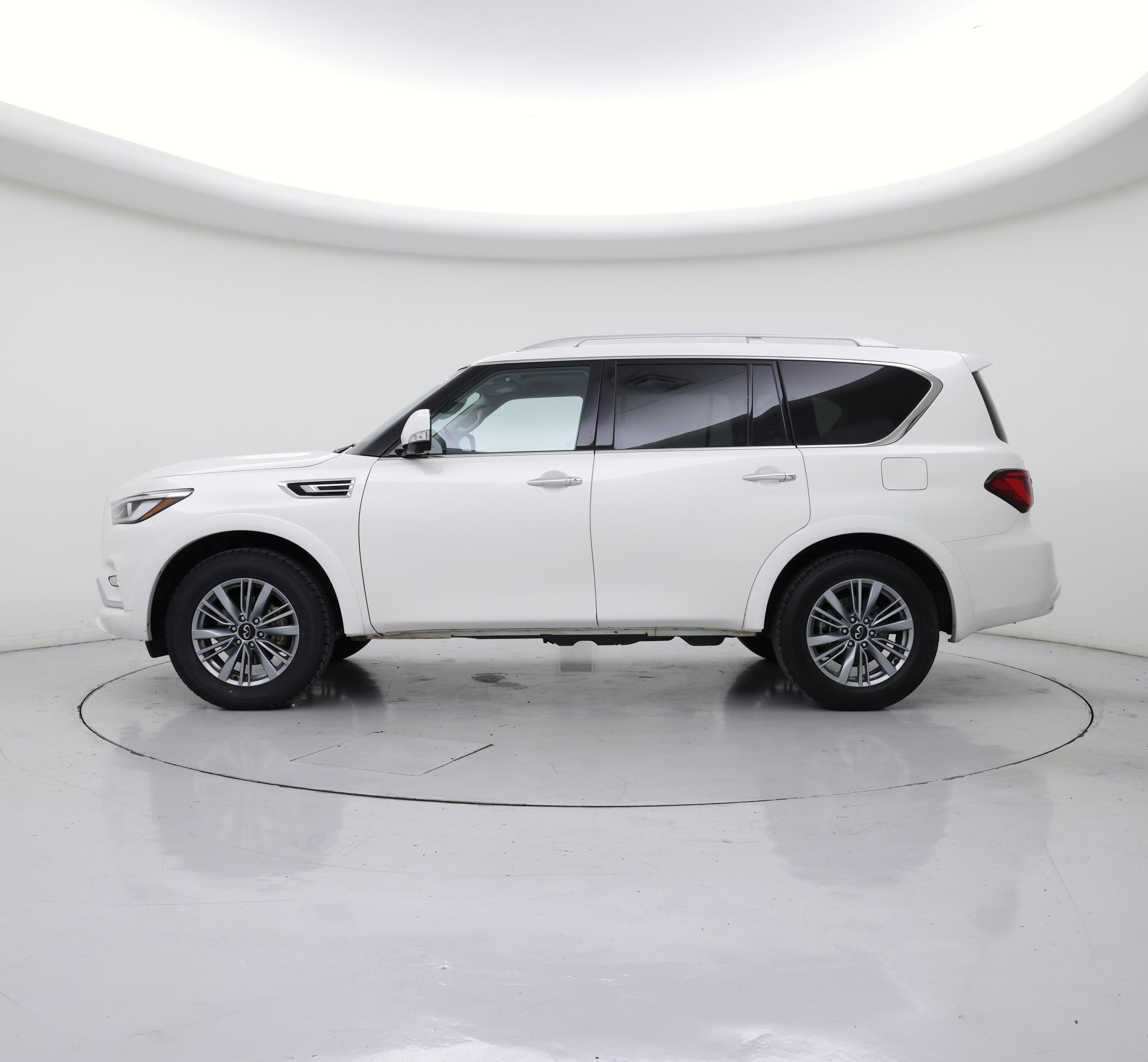 Thumbnail: 2024 INFINITI QX80 - 3