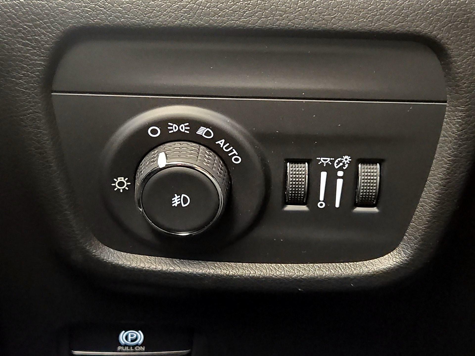 Thumbnail: 2024 Jeep Grand Cherokee L - 13