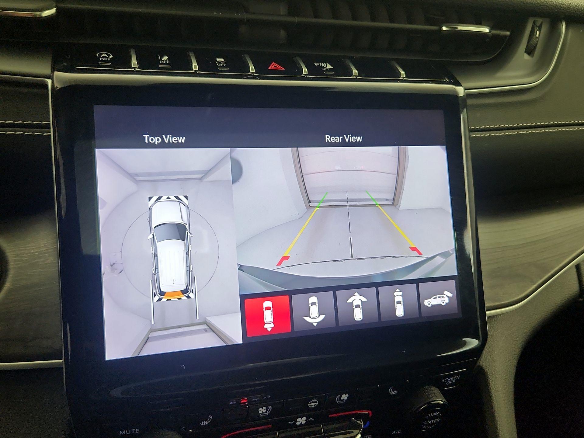 Thumbnail: 2024 Jeep Grand Cherokee L - 15