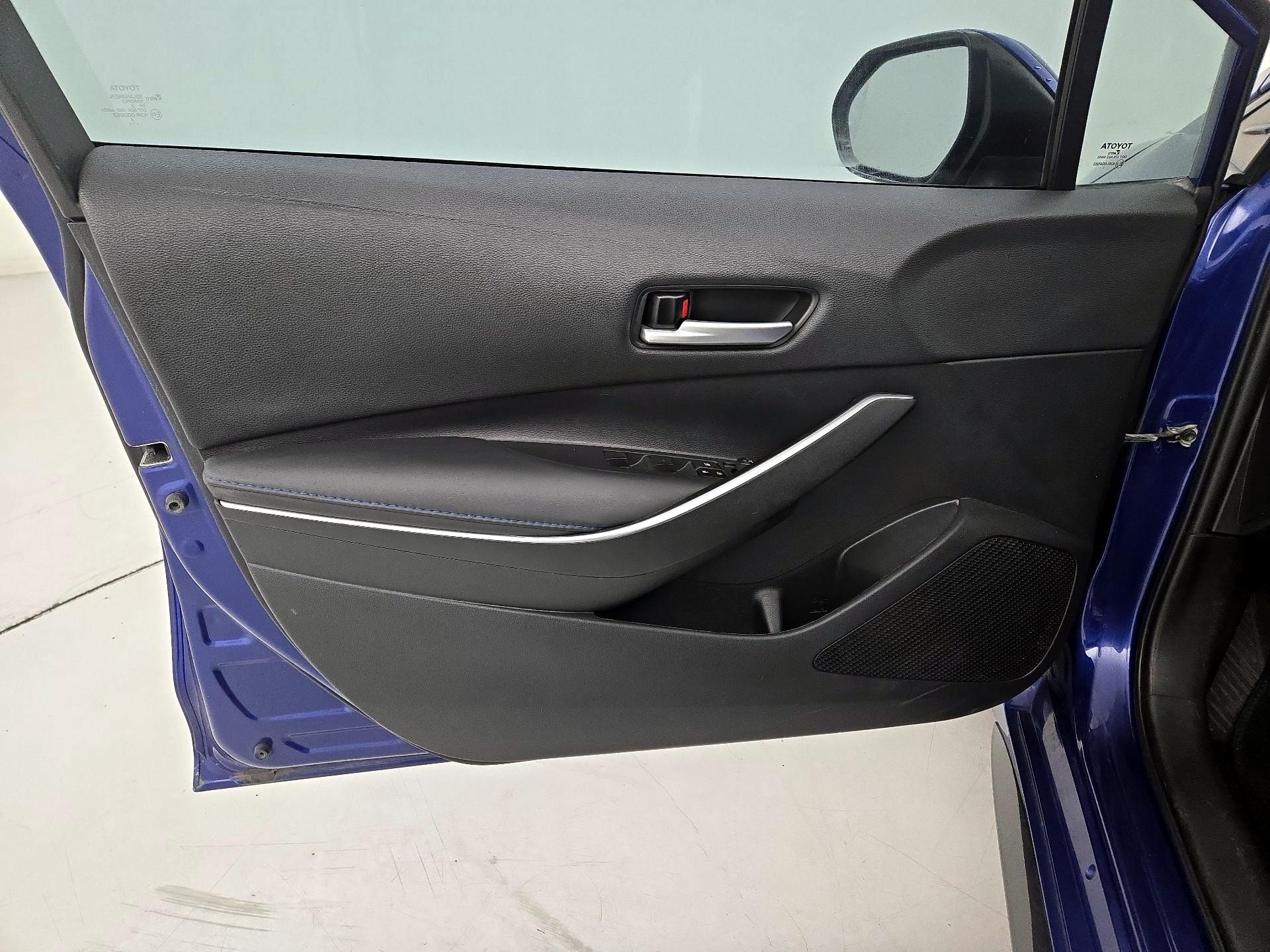 Thumbnail: 2022 Toyota Corolla - 12