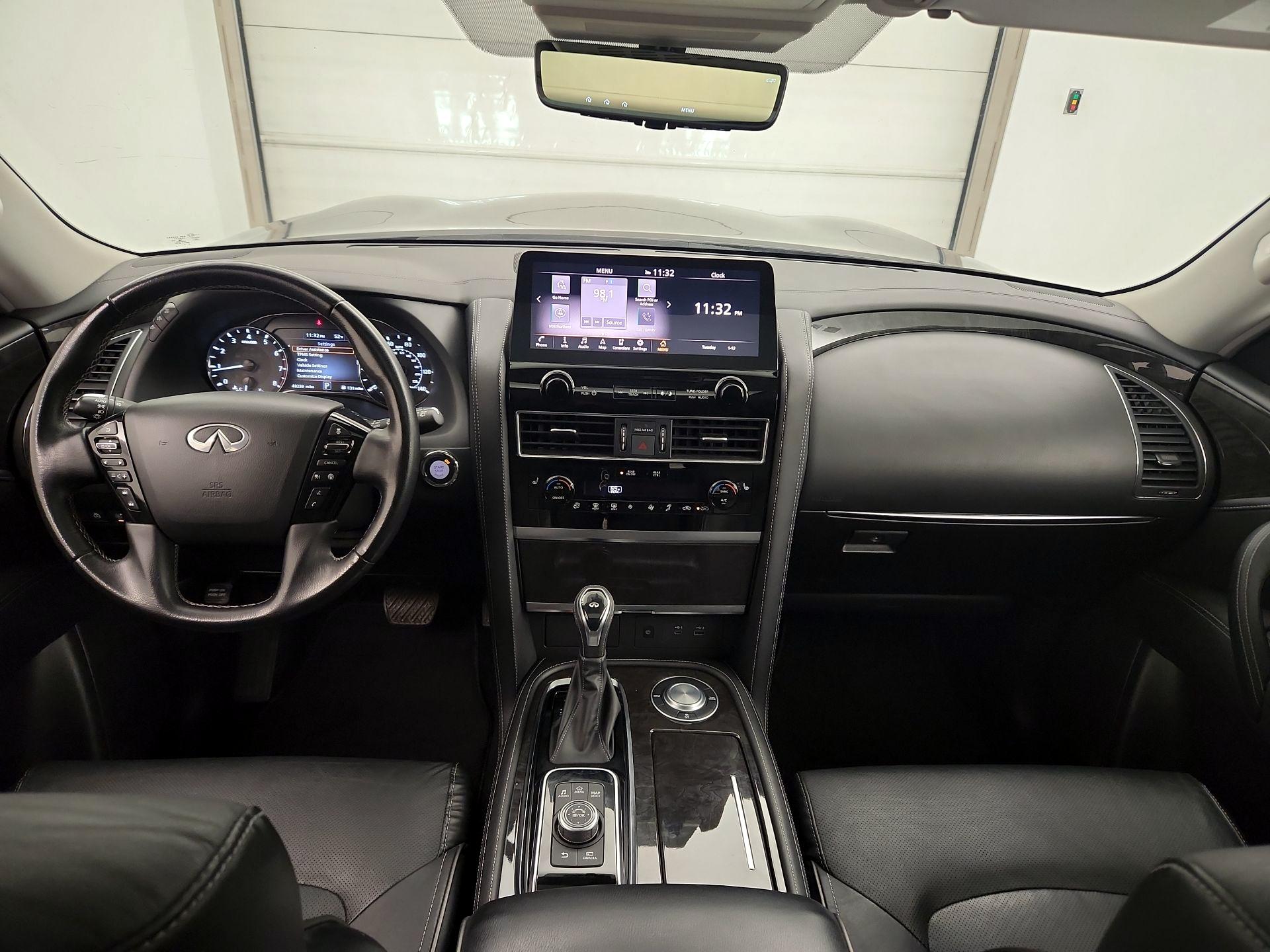 Thumbnail: 2024 INFINITI QX80 - 9