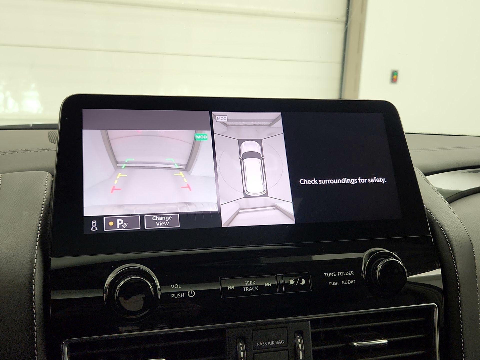 Thumbnail: 2024 INFINITI QX80 - 15