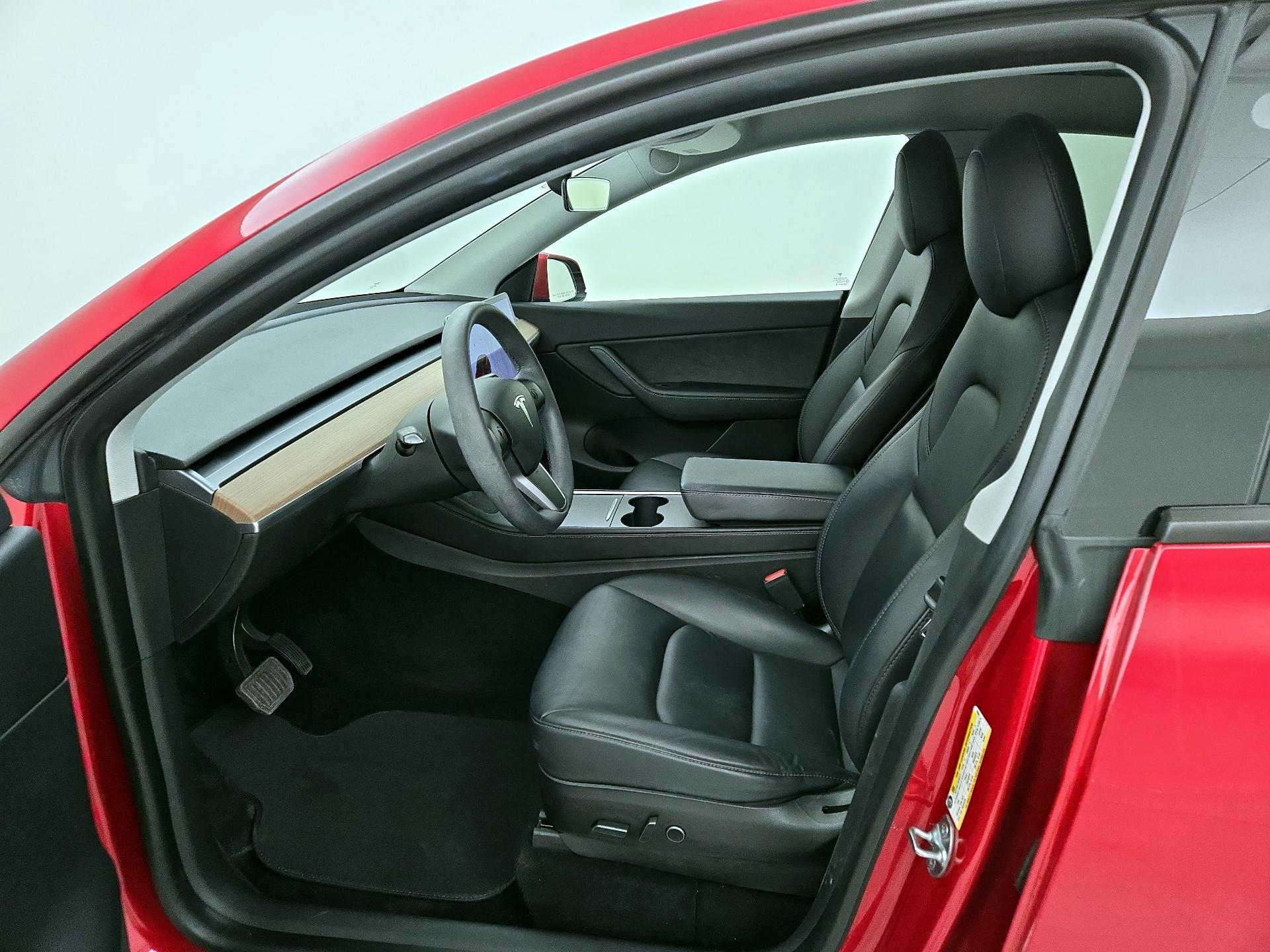 Thumbnail: 2021 Tesla Model Y - 11