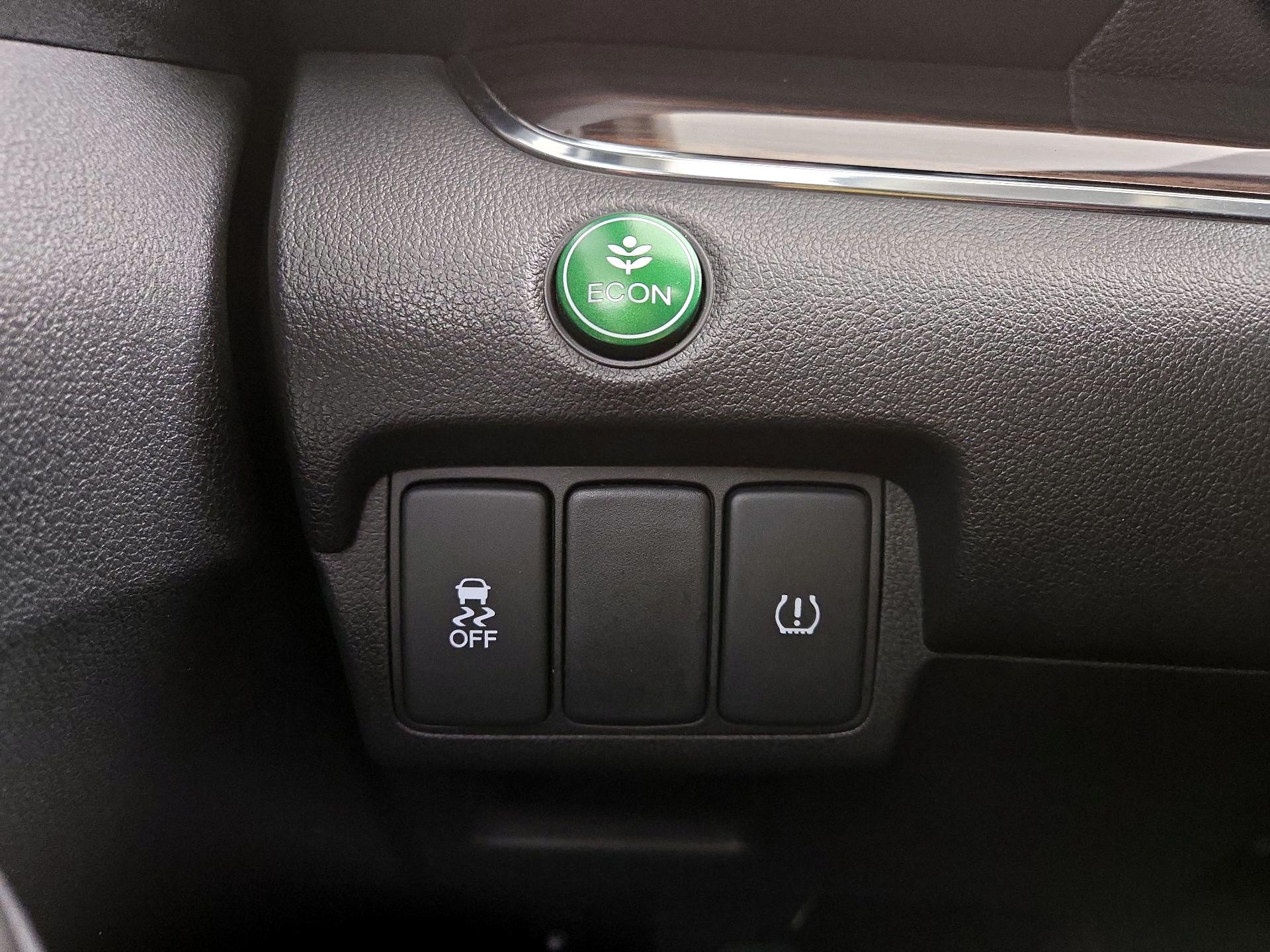 Thumbnail: 2016 Honda CR-V - 13