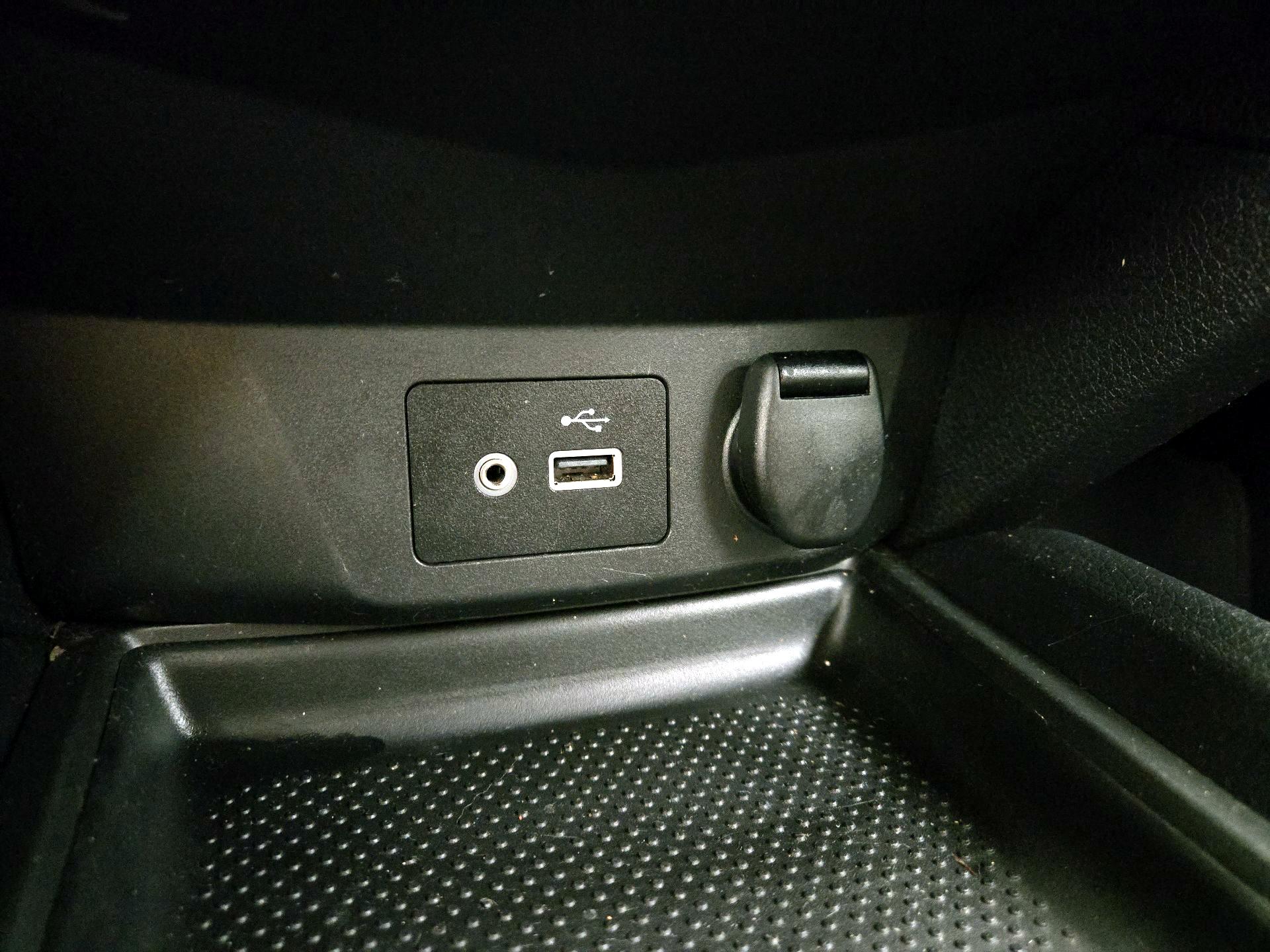 Thumbnail: 2018 Nissan Rogue - 18