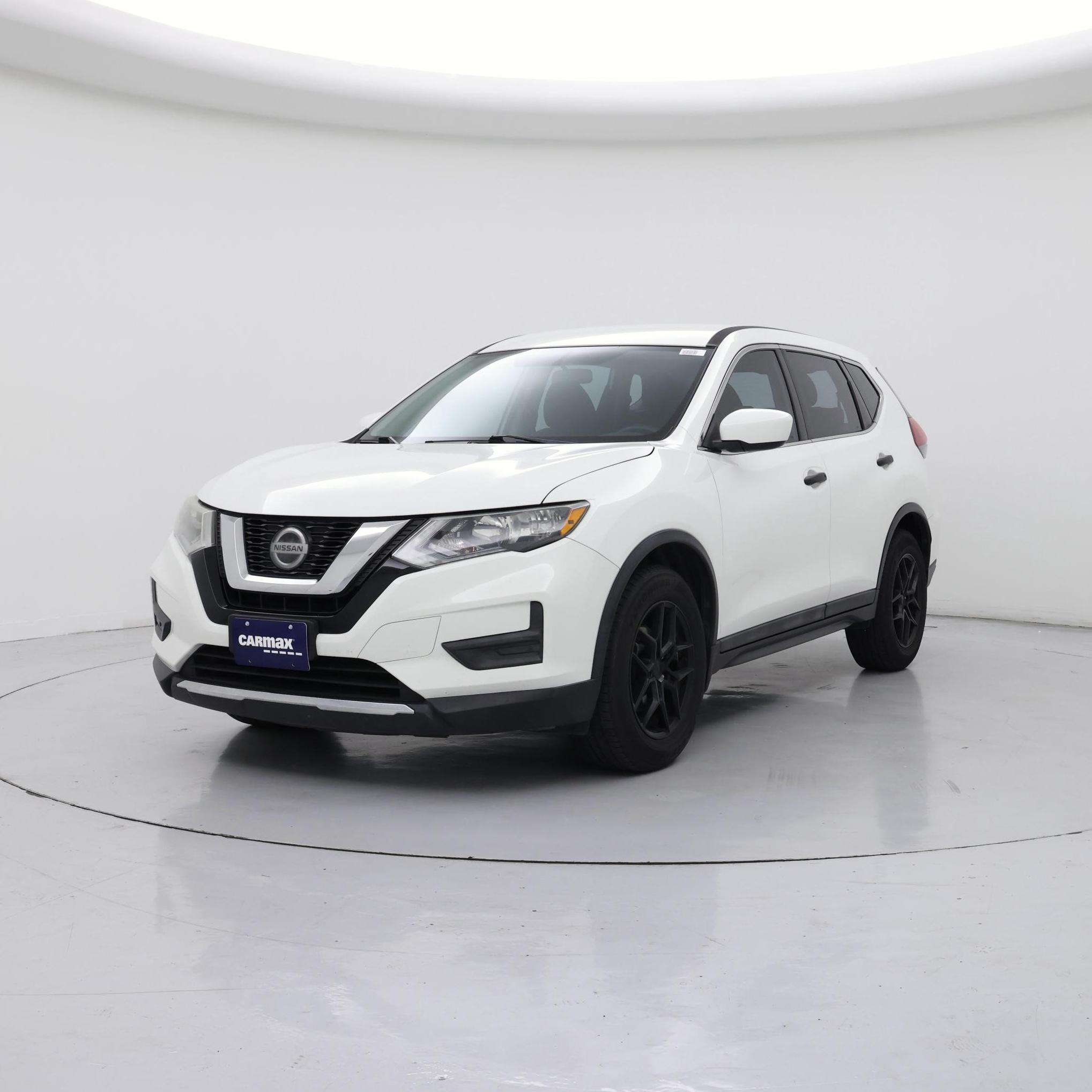 Thumbnail: 2018 Nissan Rogue - 4