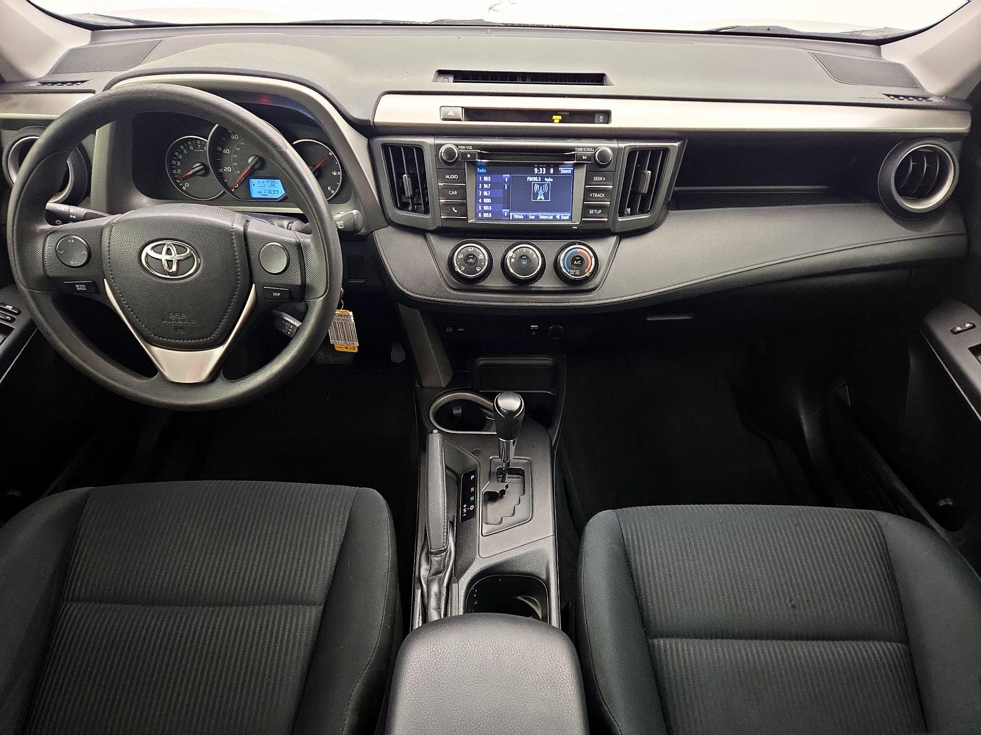 Thumbnail: 2016 Toyota RAV4 - 9