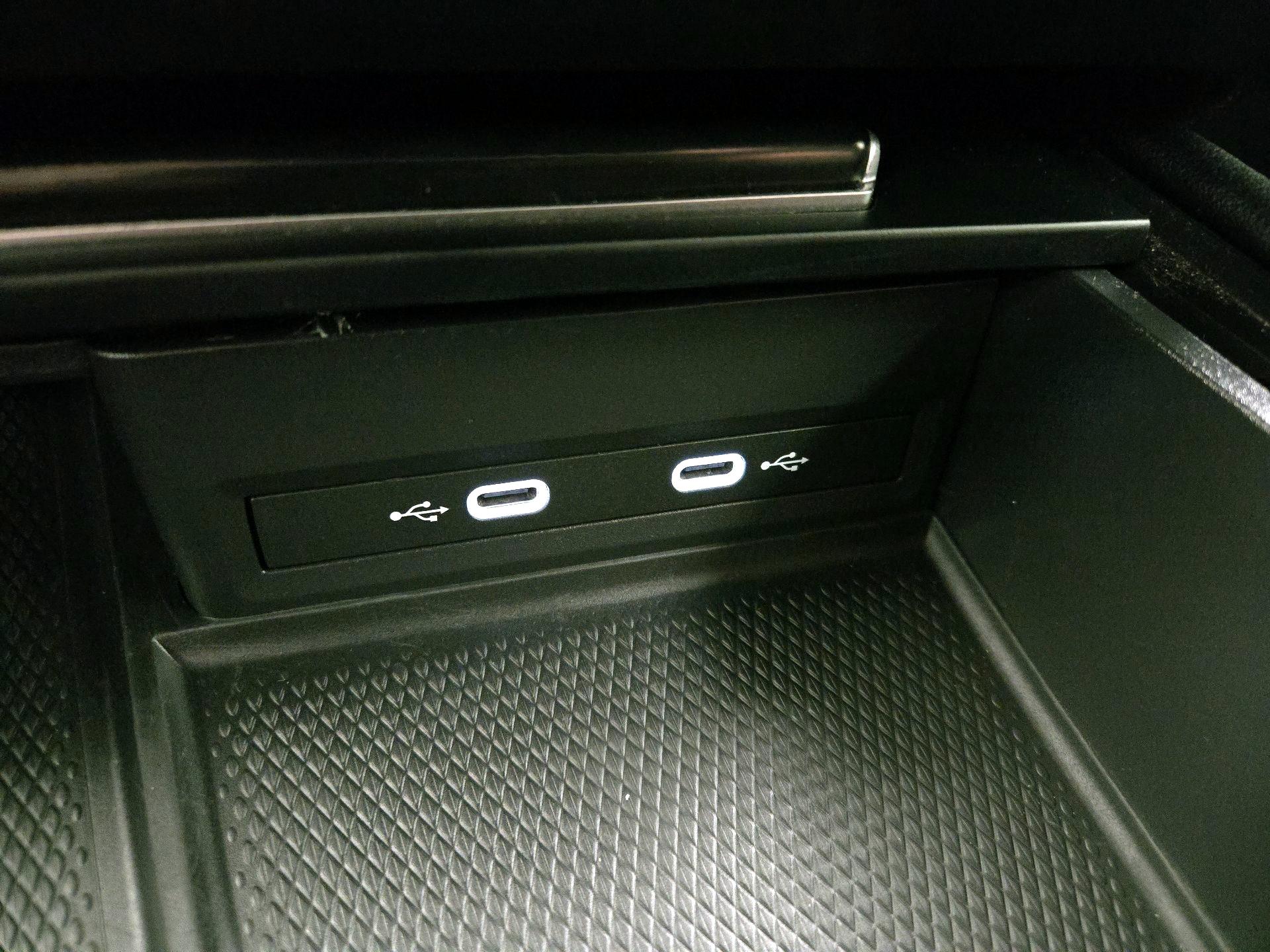 Thumbnail: 2024 Volkswagen Atlas - 18