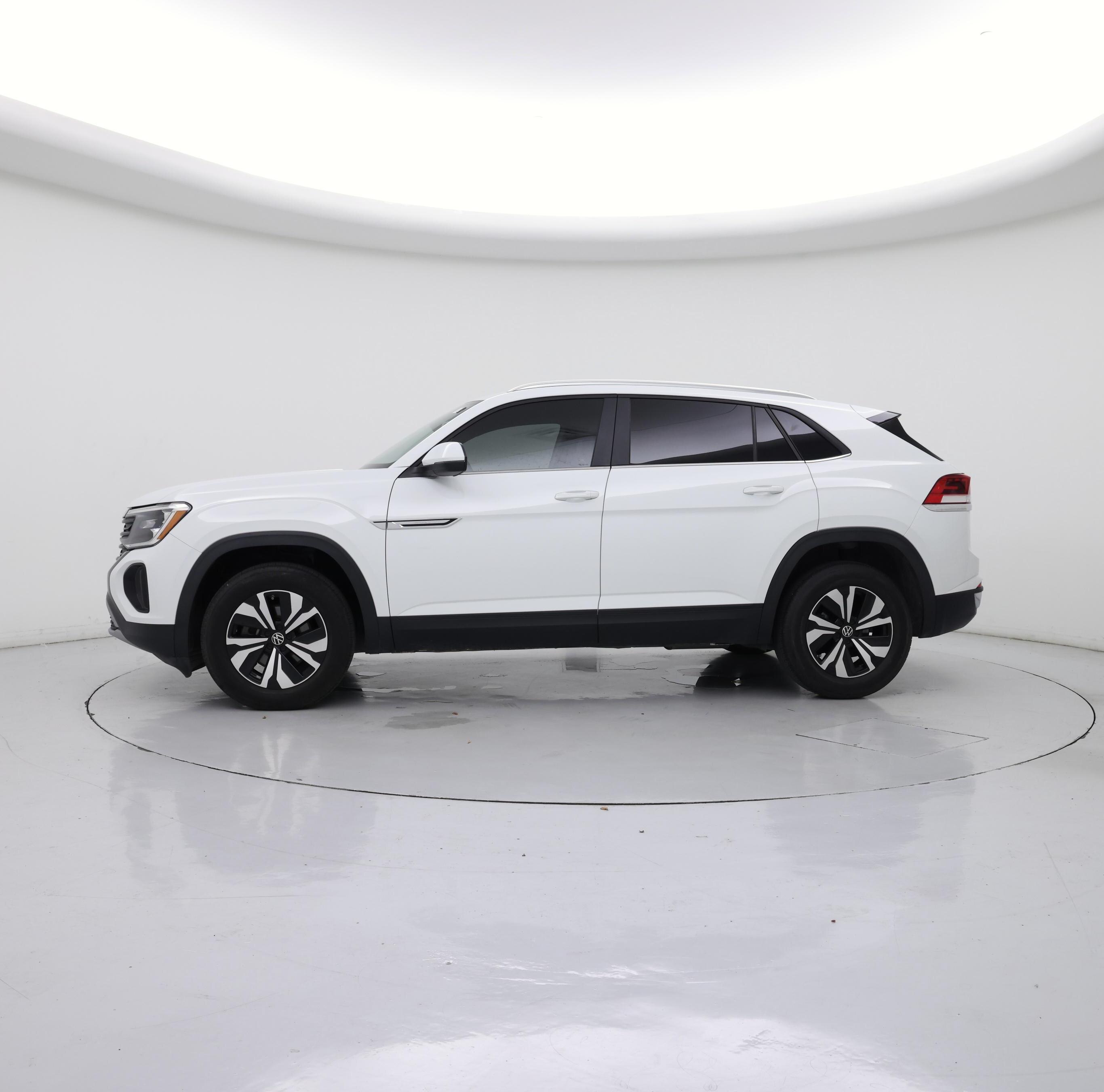 Thumbnail: 2024 Volkswagen Atlas - 3