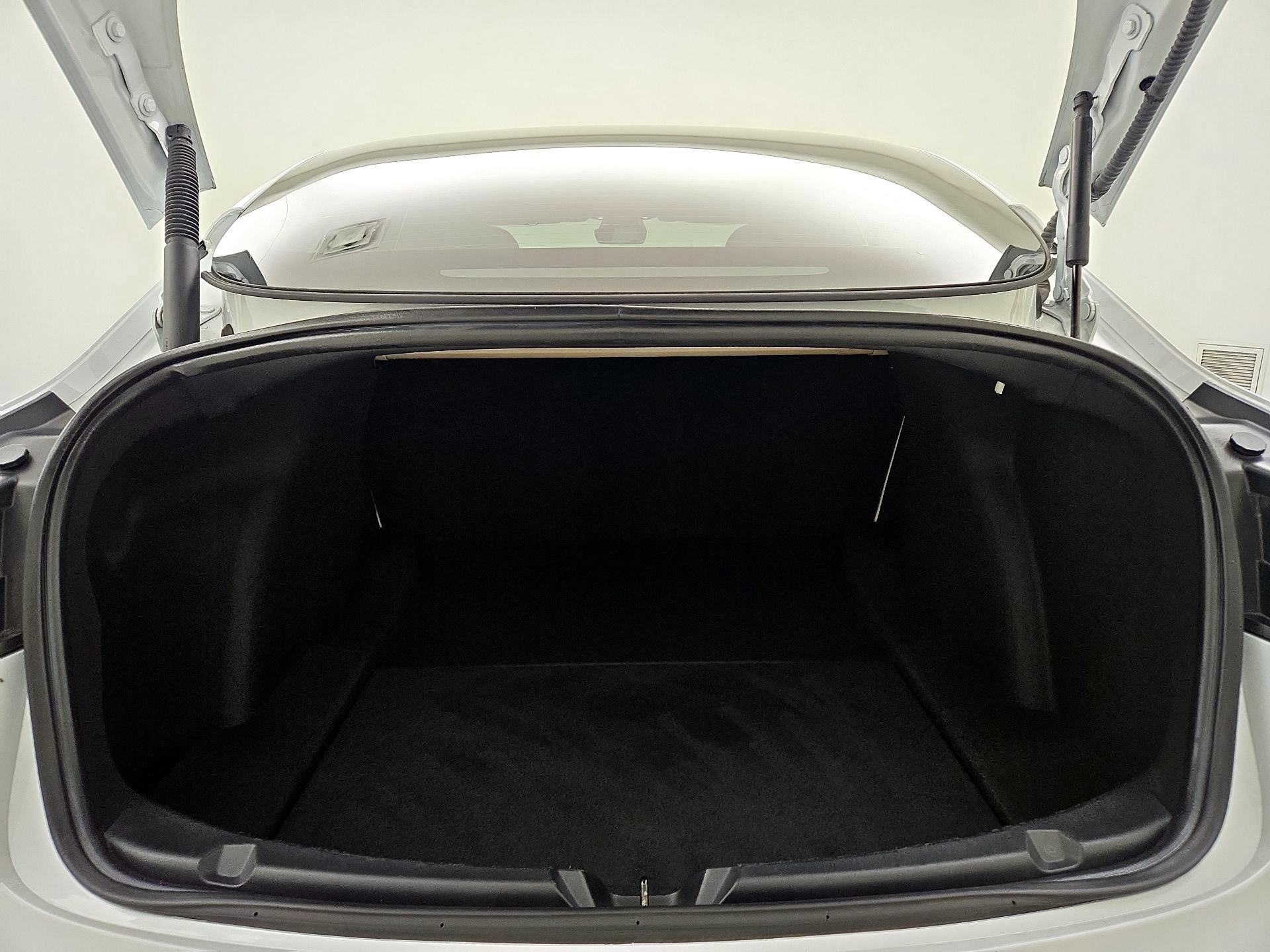 Thumbnail: 2022 Tesla Model 3 - 20