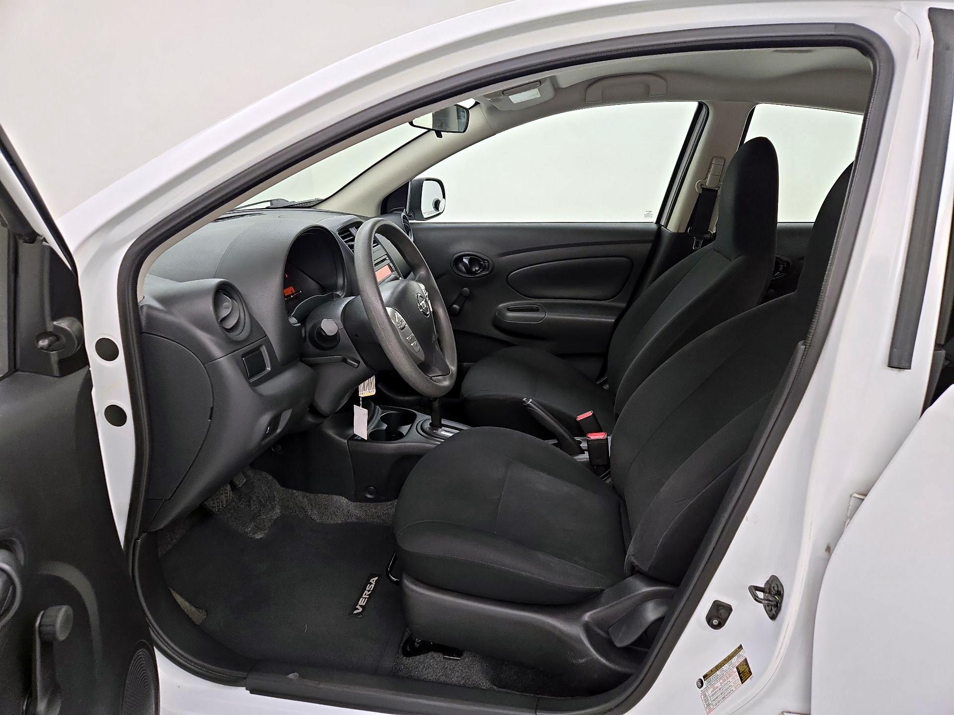 Thumbnail: 2015 Nissan Versa - 11