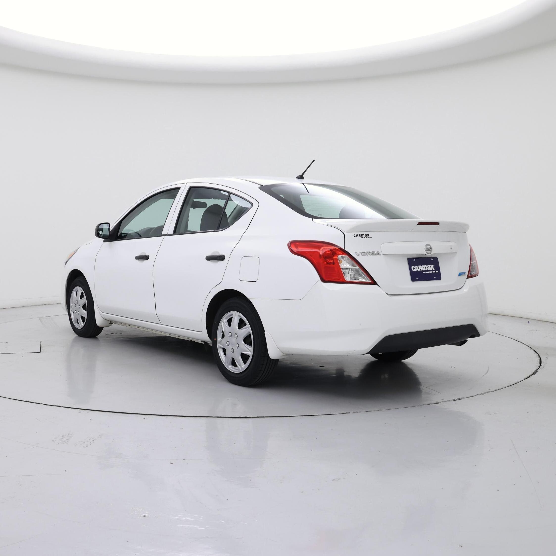 Thumbnail: 2015 Nissan Versa - 2