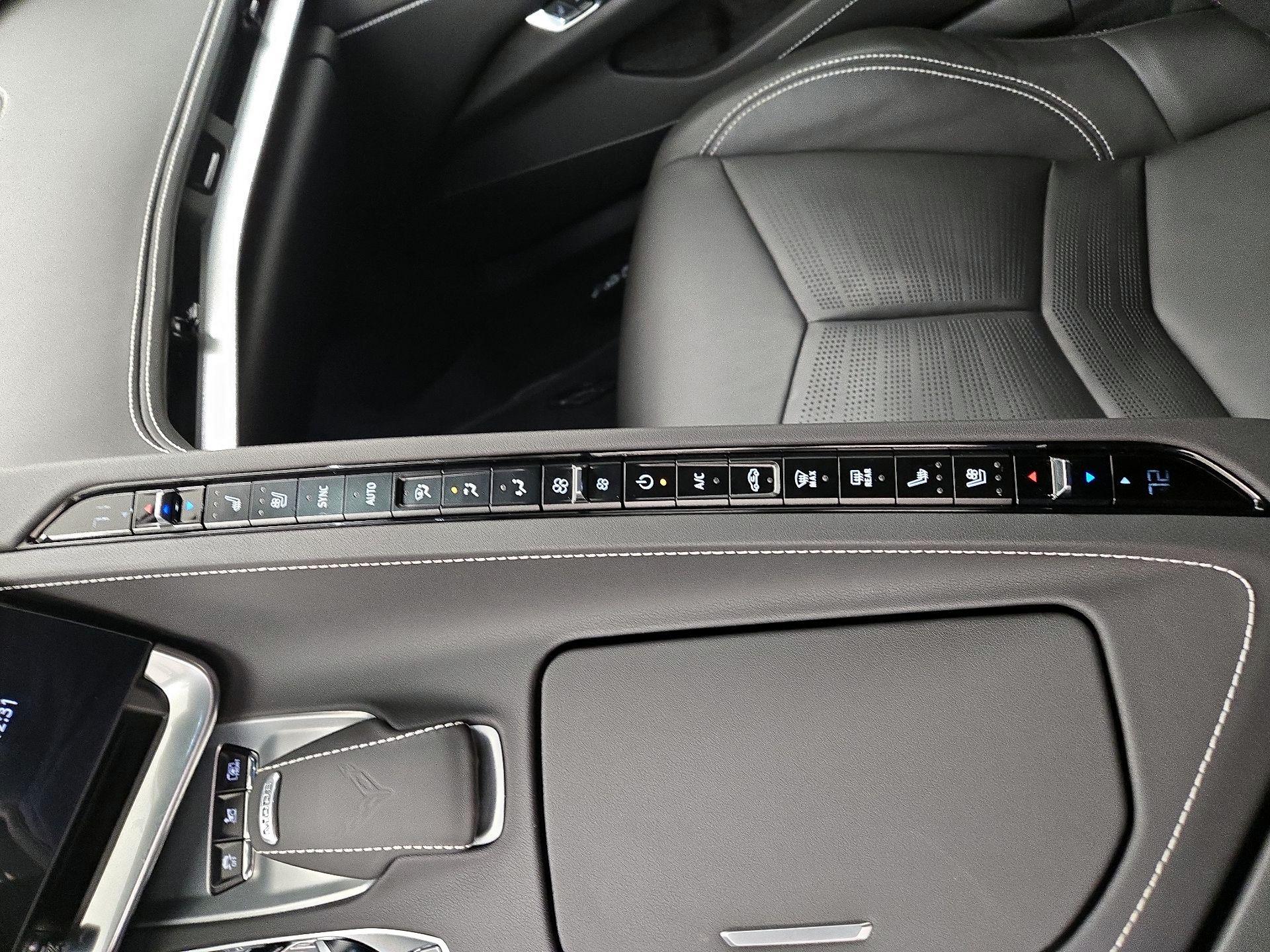 Thumbnail: 2021 Chevrolet Corvette - 16