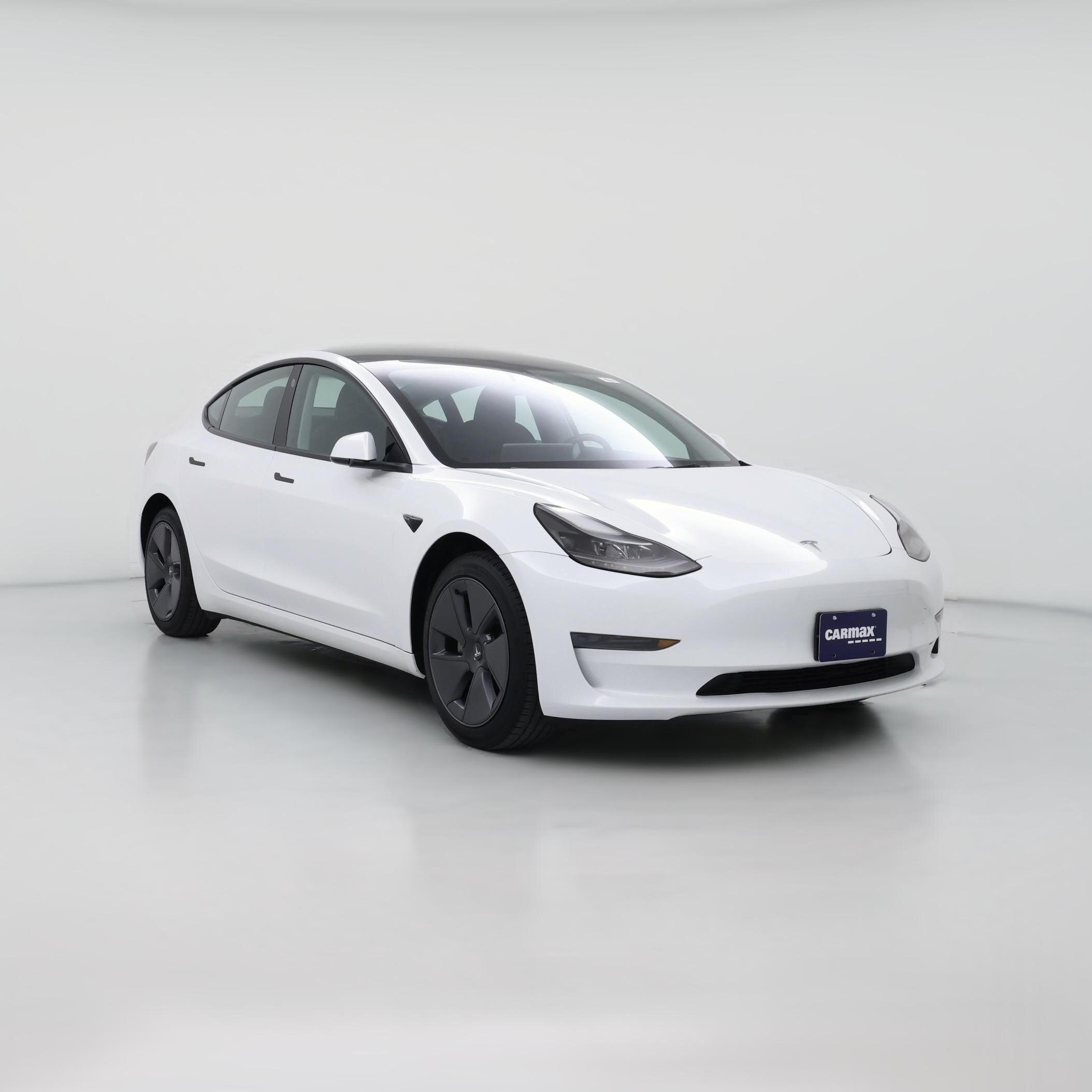 Thumbnail: 2023 Tesla Model 3 - 1