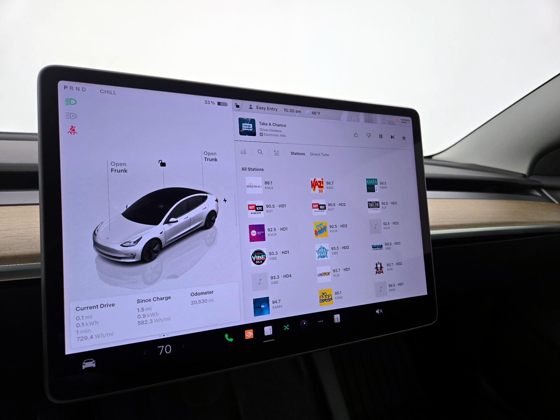 Thumbnail: 2023 Tesla Model 3 - 15