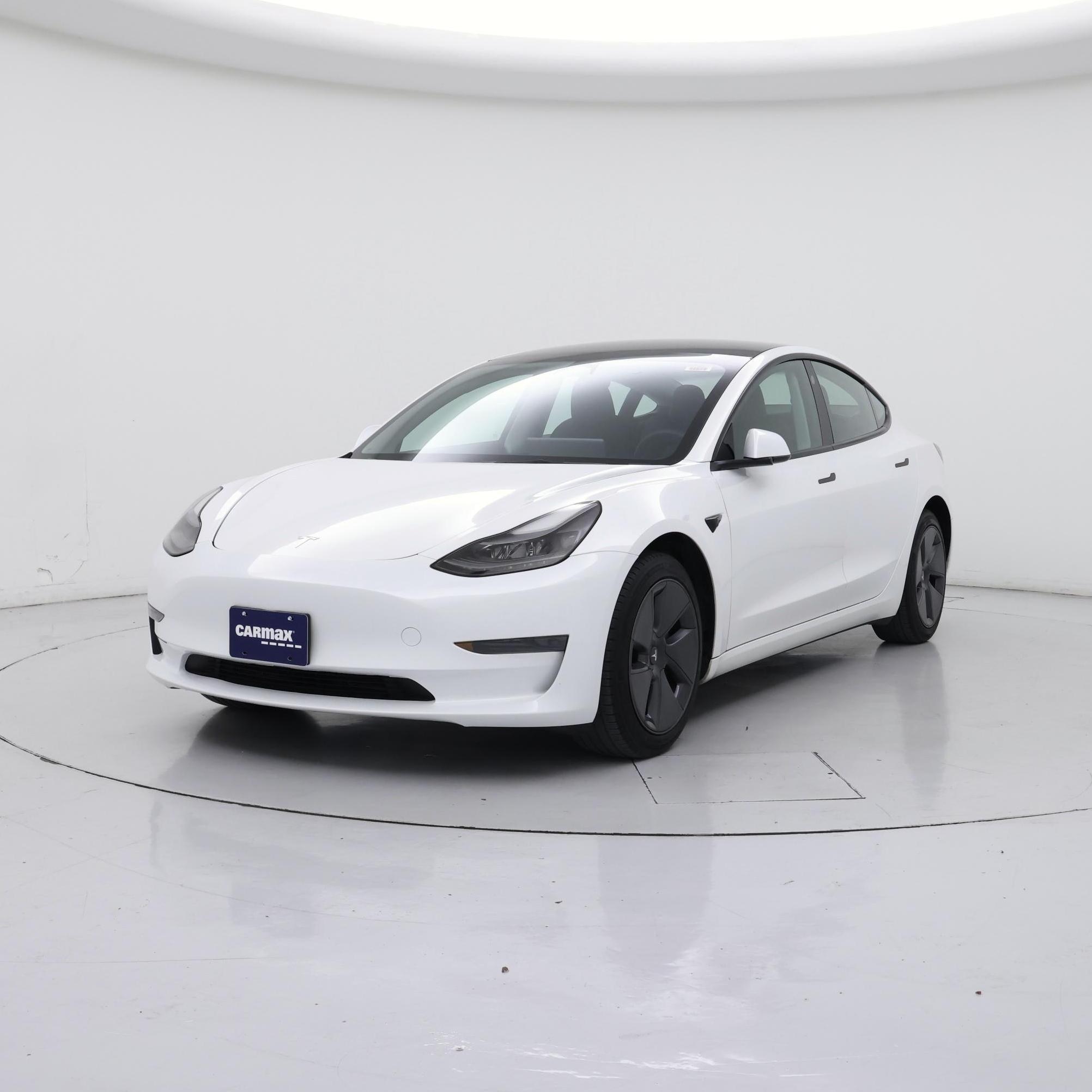 Thumbnail: 2023 Tesla Model 3 - 4