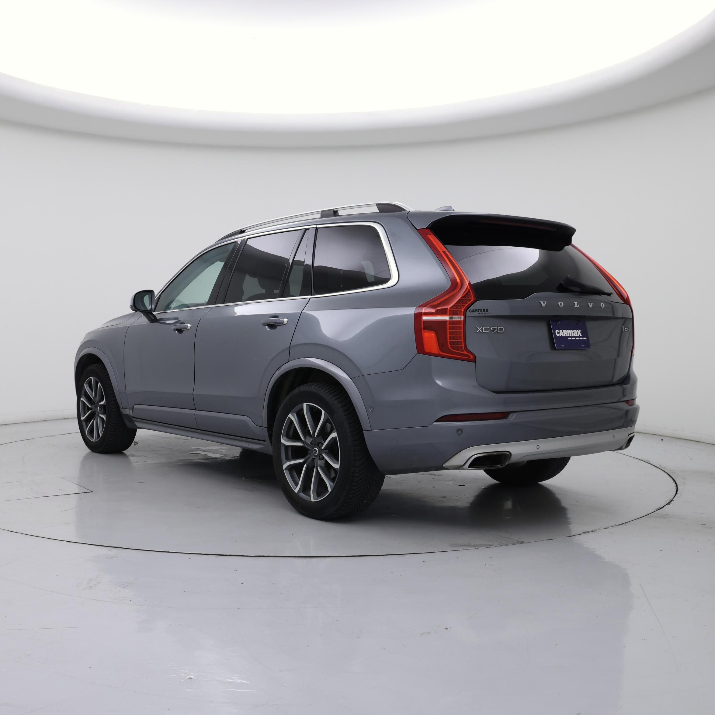 Thumbnail: 2018 Volvo XC90 - 2