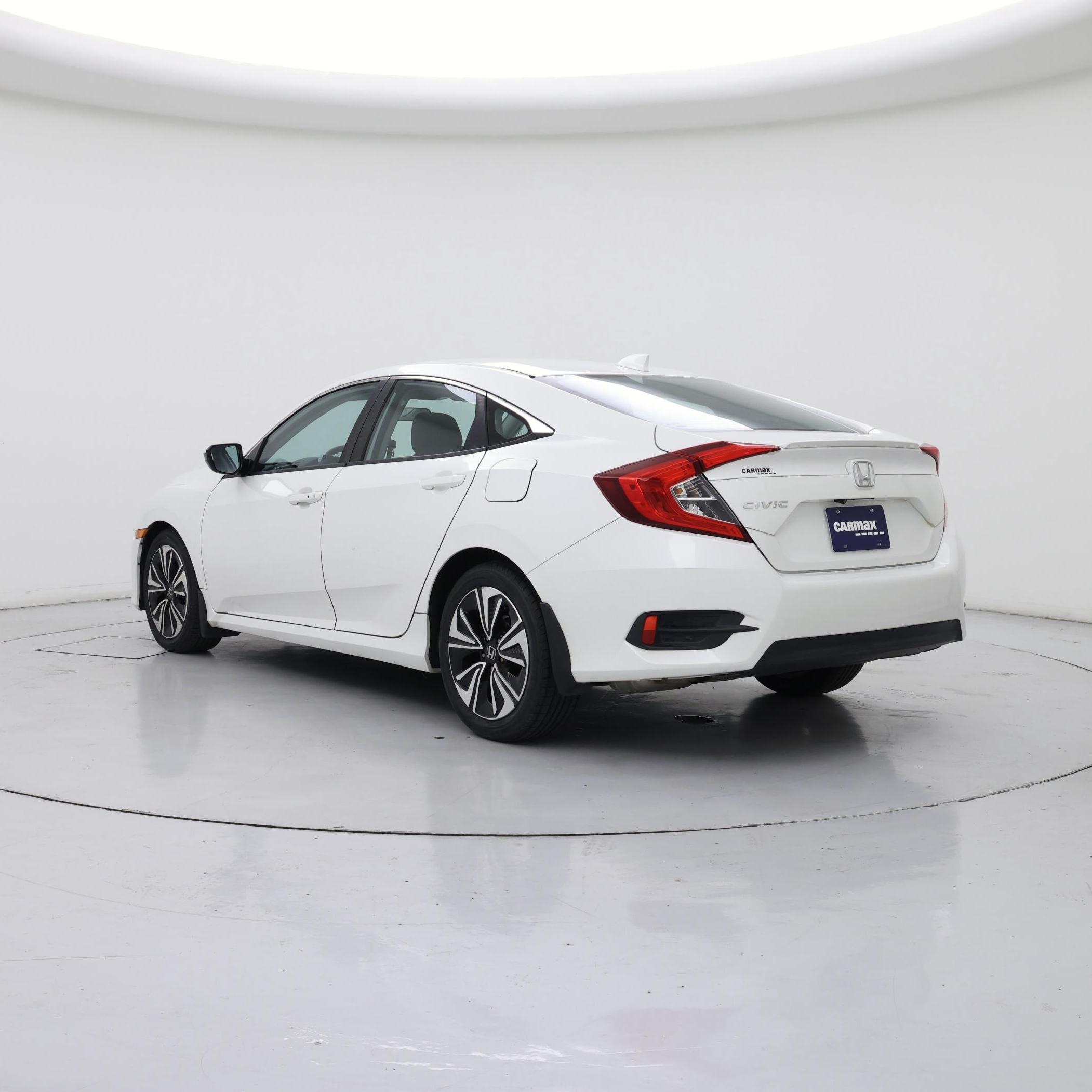 Thumbnail: 2016 Honda Civic - 2