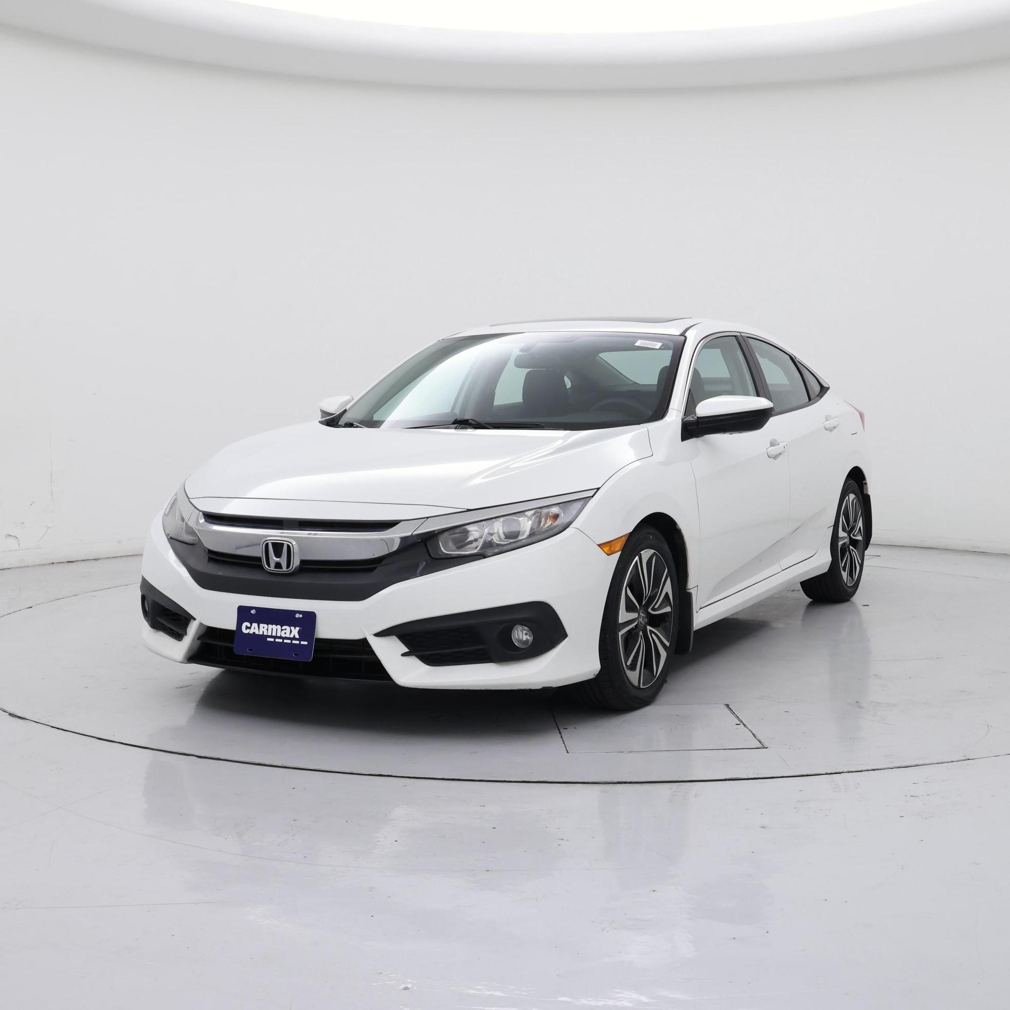 Thumbnail: 2016 Honda Civic - 4