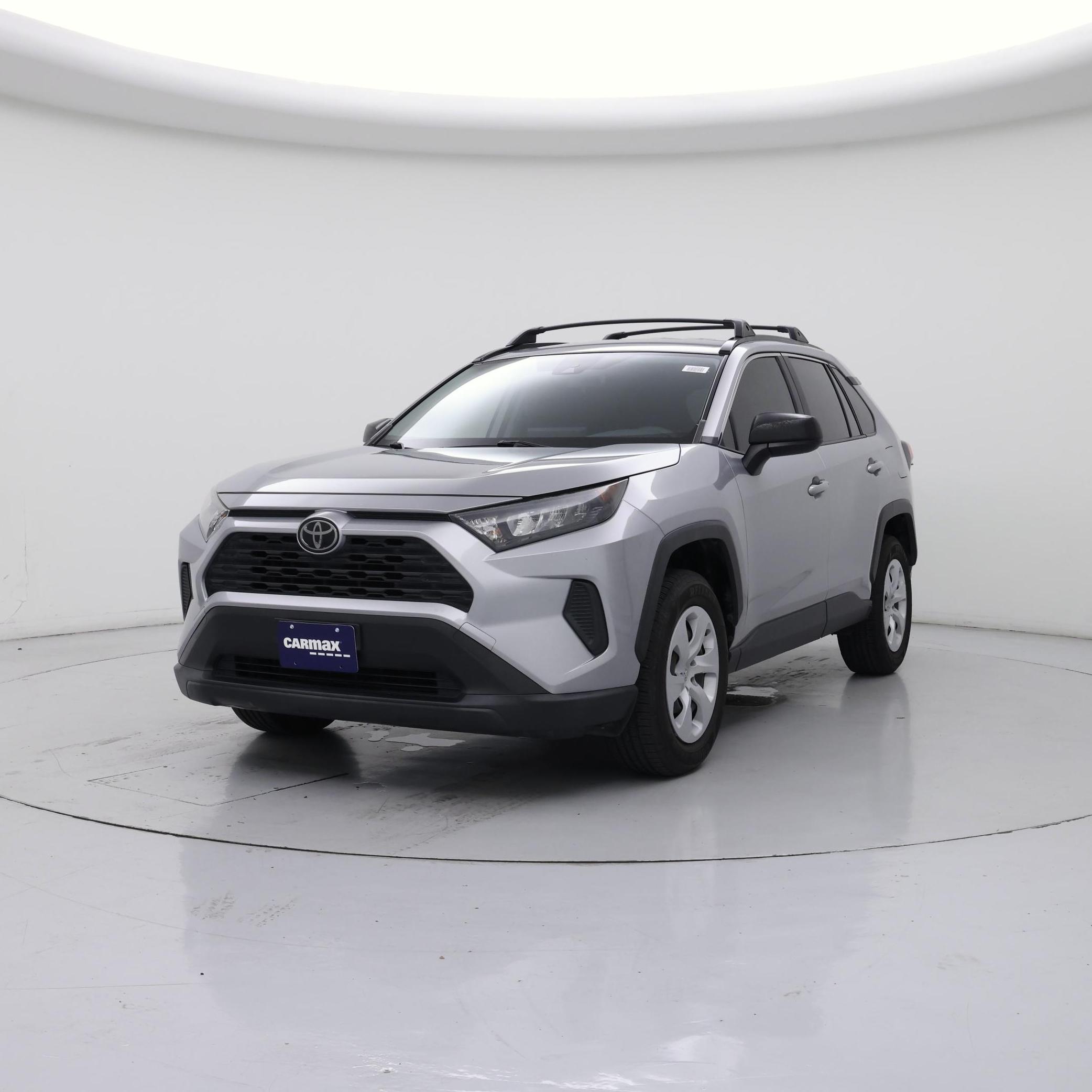 Thumbnail: 2019 Toyota RAV4 - 4