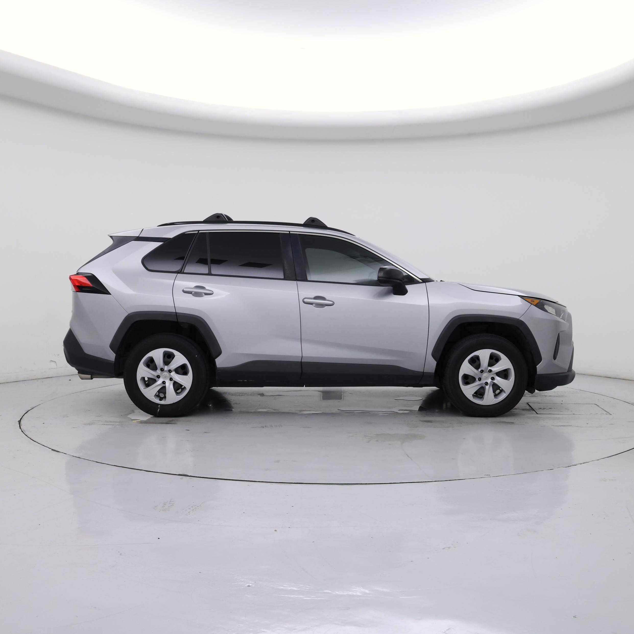 Thumbnail: 2019 Toyota RAV4 - 7