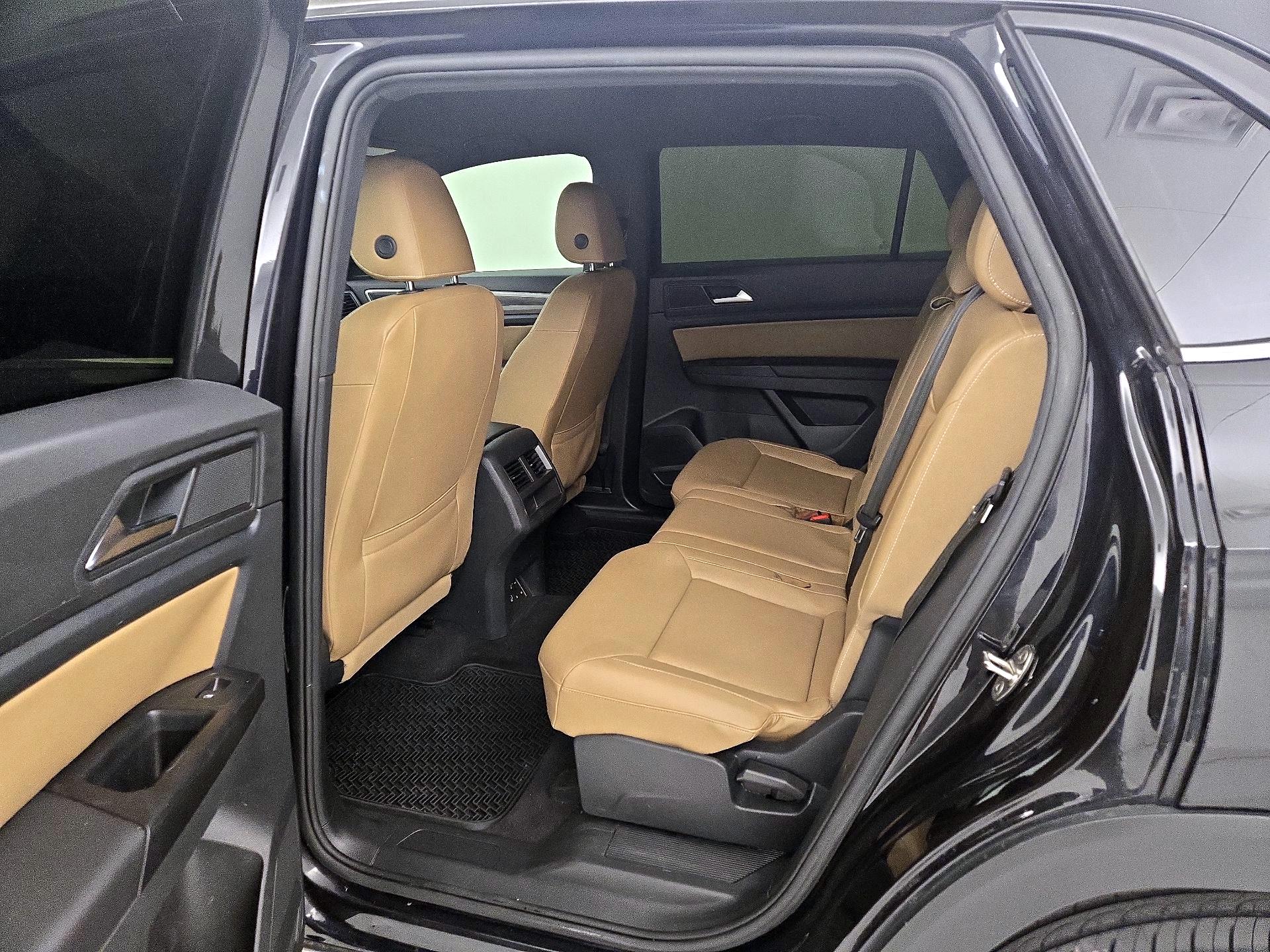 Thumbnail: 2020 Volkswagen Atlas - 19