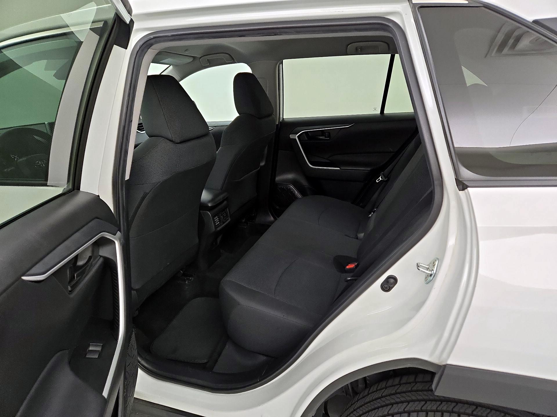 Thumbnail: 2023 Toyota RAV4 - 19