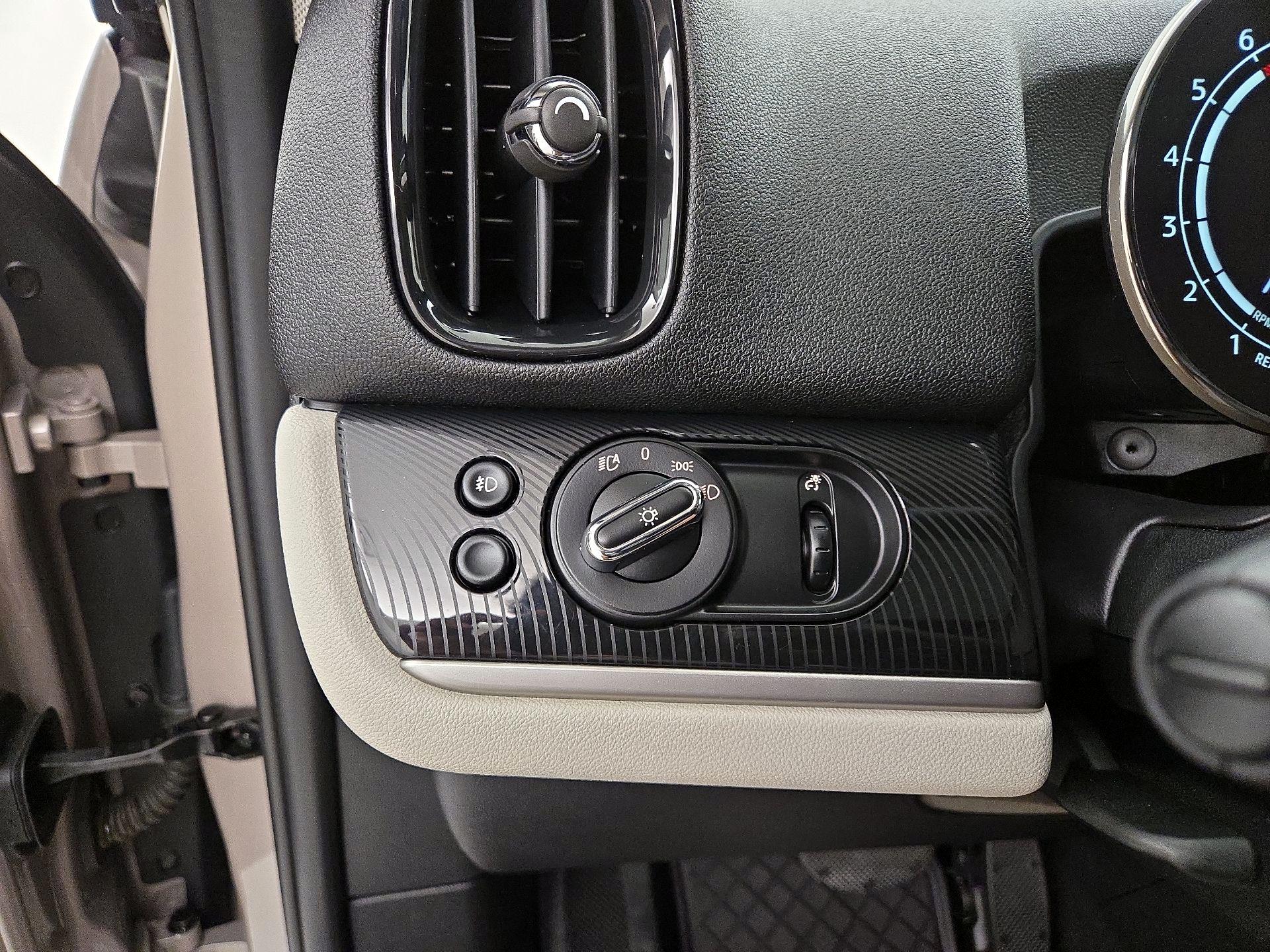 Thumbnail: 2022 MINI Cooper Countryman - 13