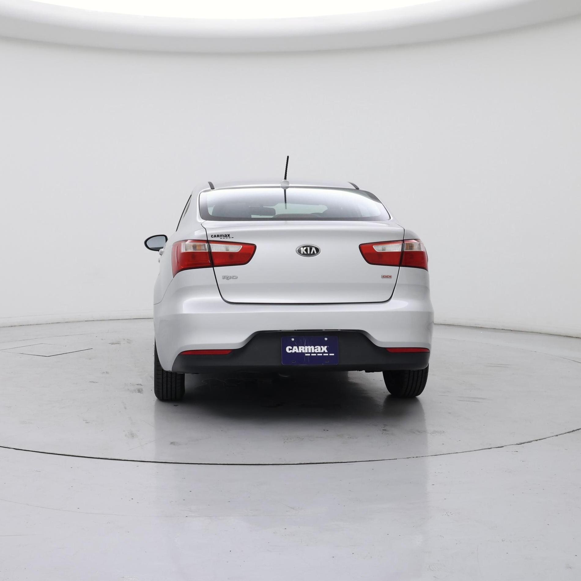 Thumbnail: 2016 Kia Rio - 6