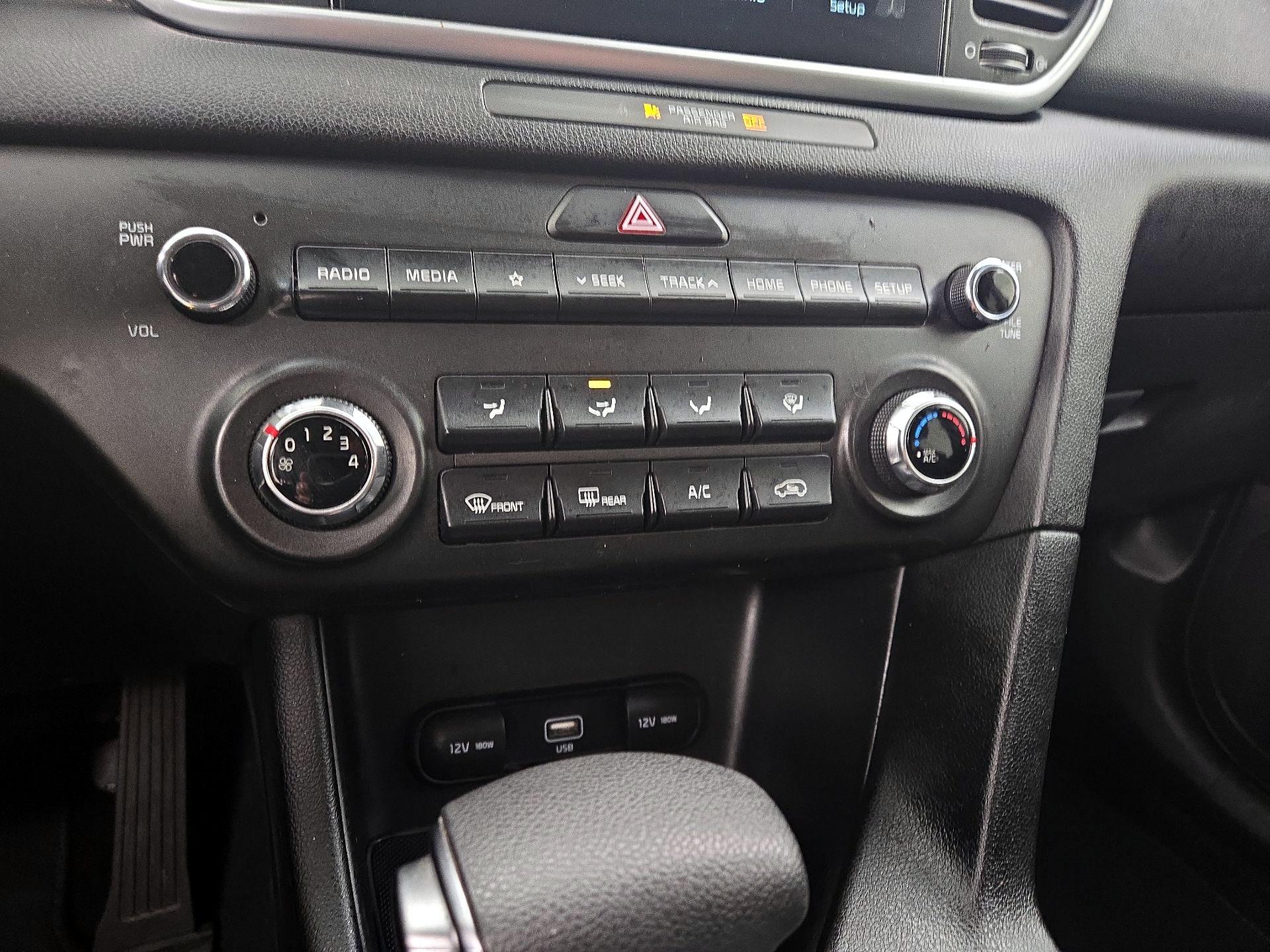 Thumbnail: 2021 Kia Sportage - 16