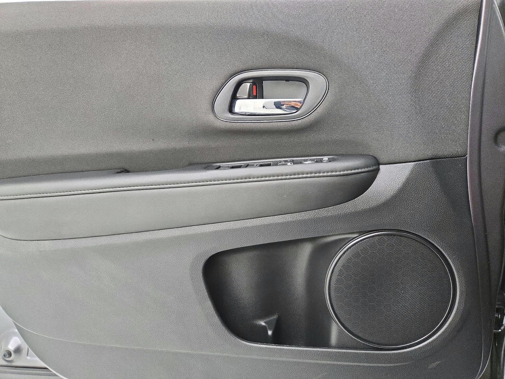 Thumbnail: 2022 Honda HR-V - 12