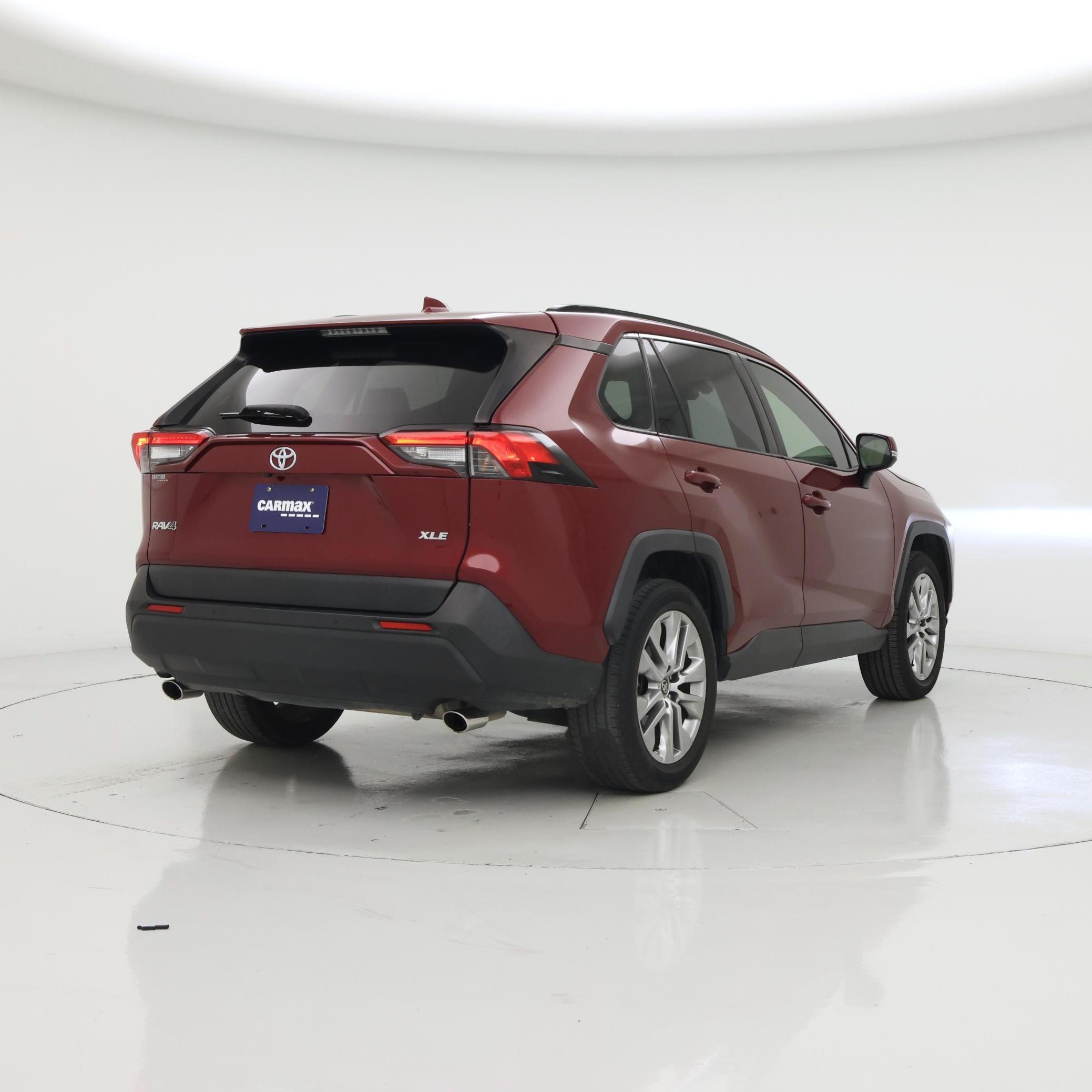 Thumbnail: 2020 Toyota RAV4 - 8