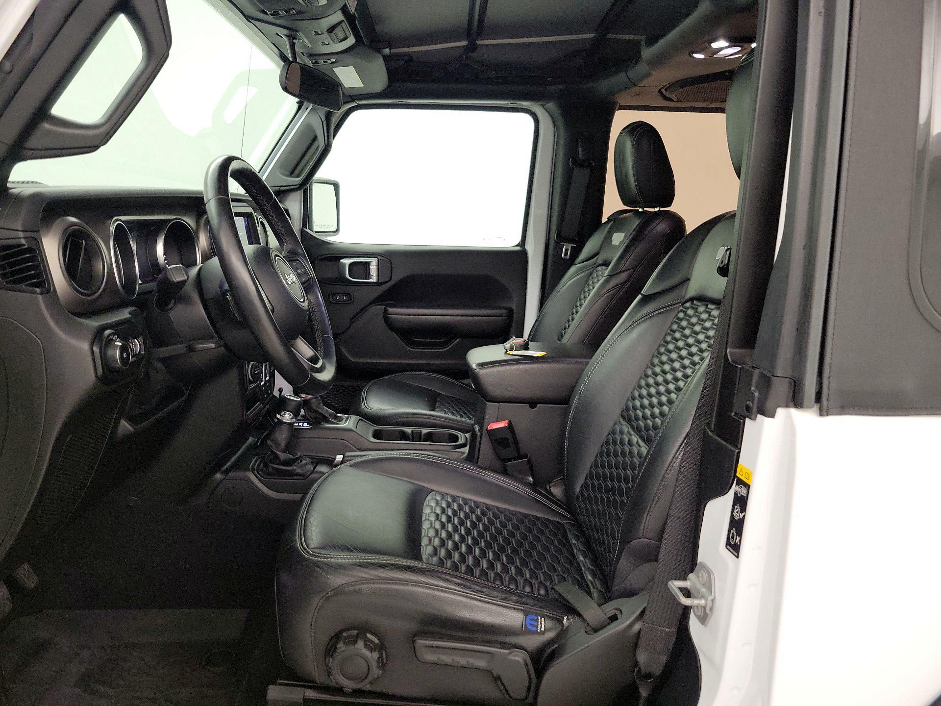 Thumbnail: 2021 Jeep Wrangler - 11