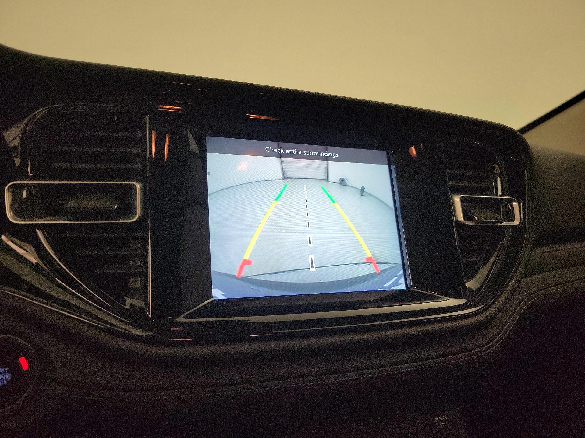 Thumbnail: 2022 Dodge Durango - 14