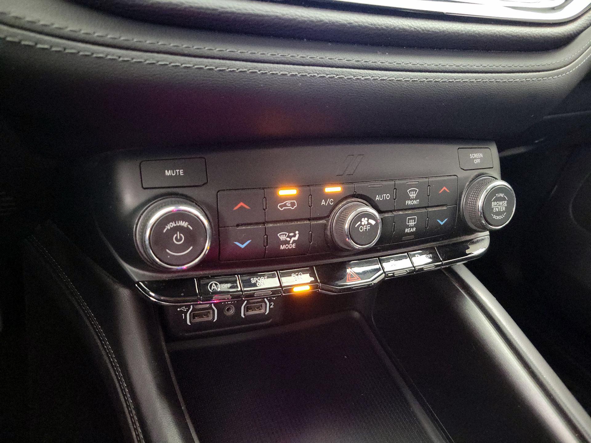 Thumbnail: 2022 Dodge Durango - 16