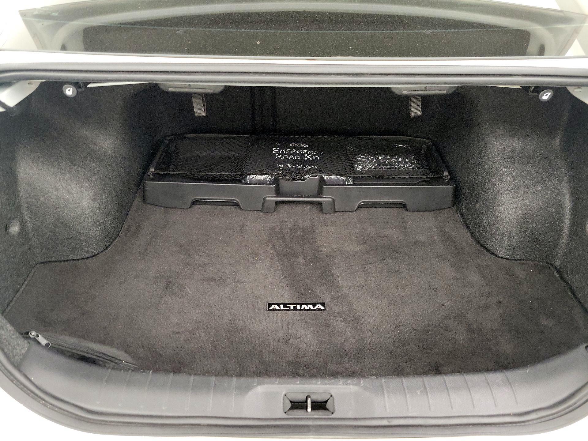 Thumbnail: 2023 Nissan Altima - 20