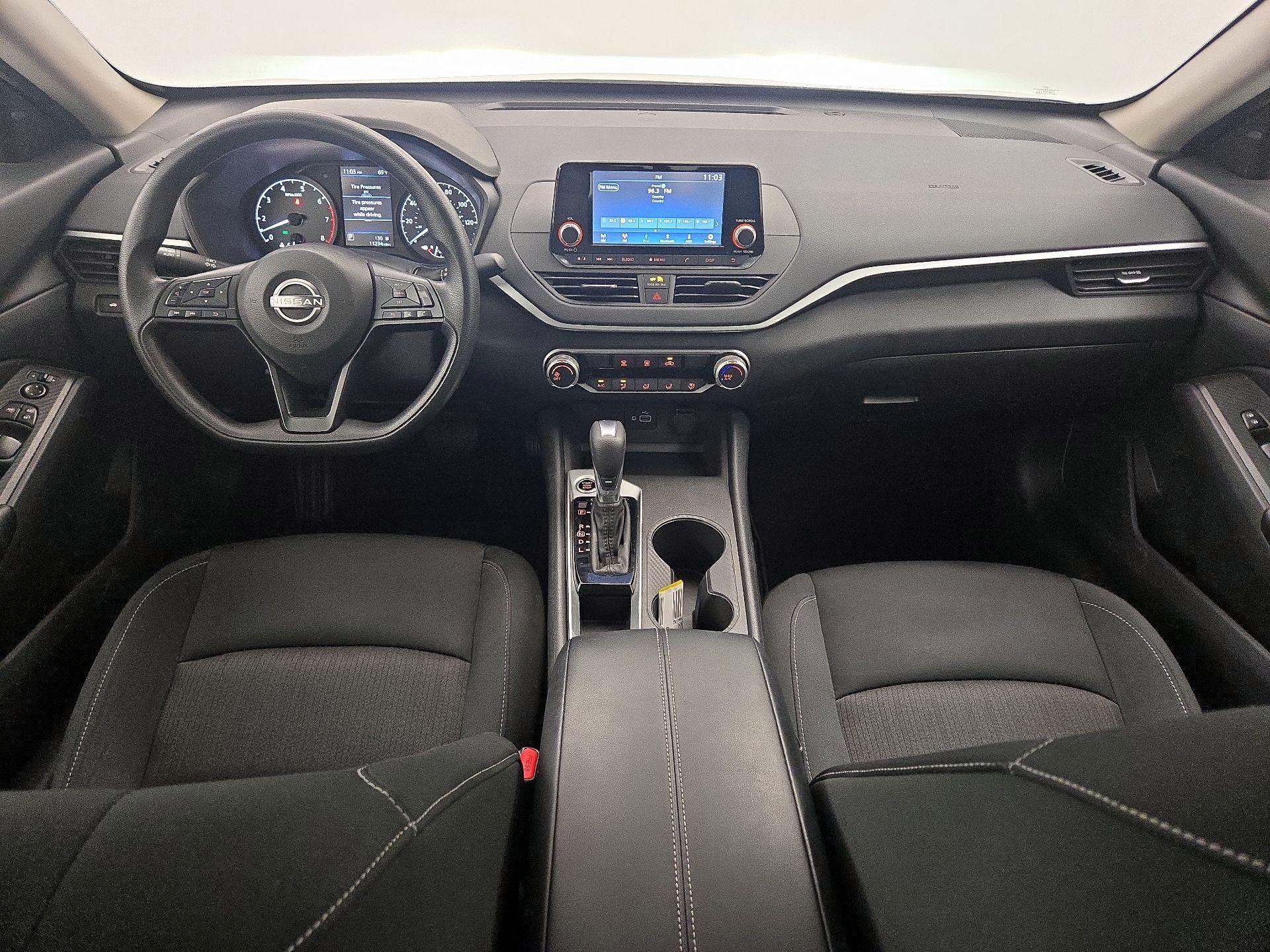 Thumbnail: 2023 Nissan Altima - 9