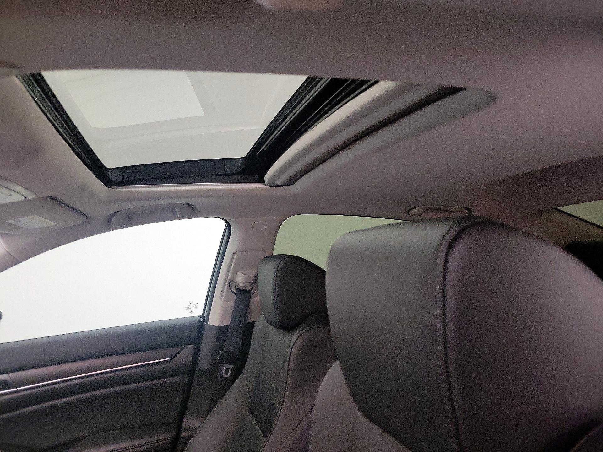 Thumbnail: 2022 Honda Accord - 18