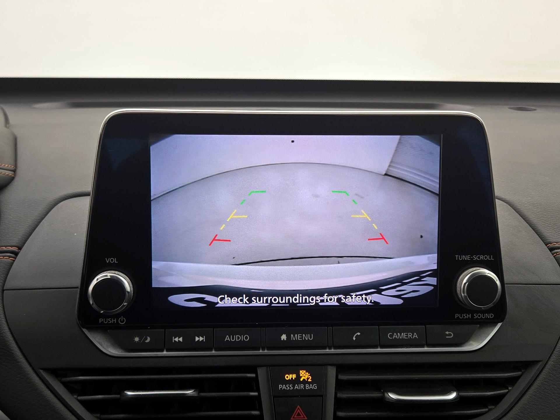 Thumbnail: 2021 Nissan Altima - 14