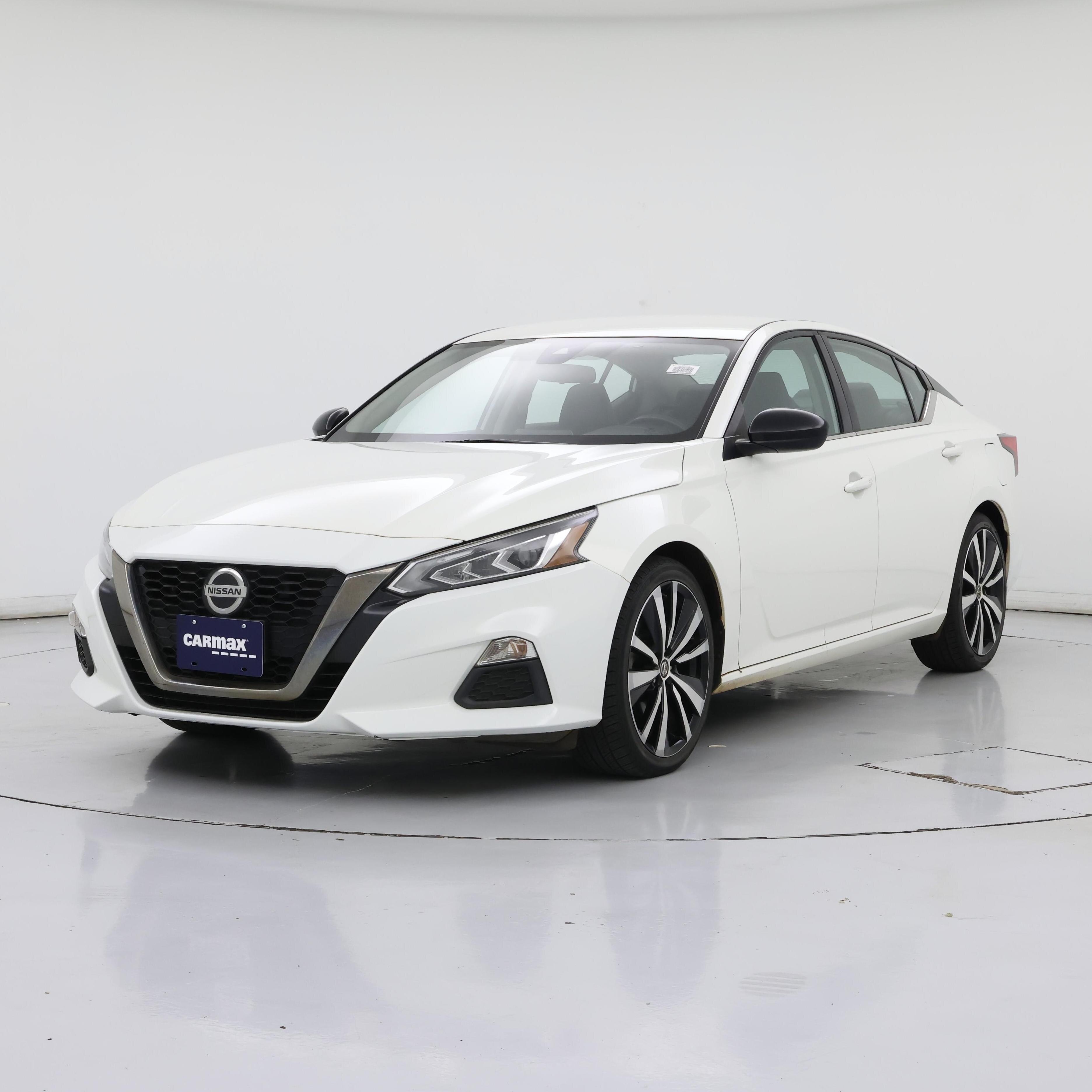 Thumbnail: 2021 Nissan Altima - 4